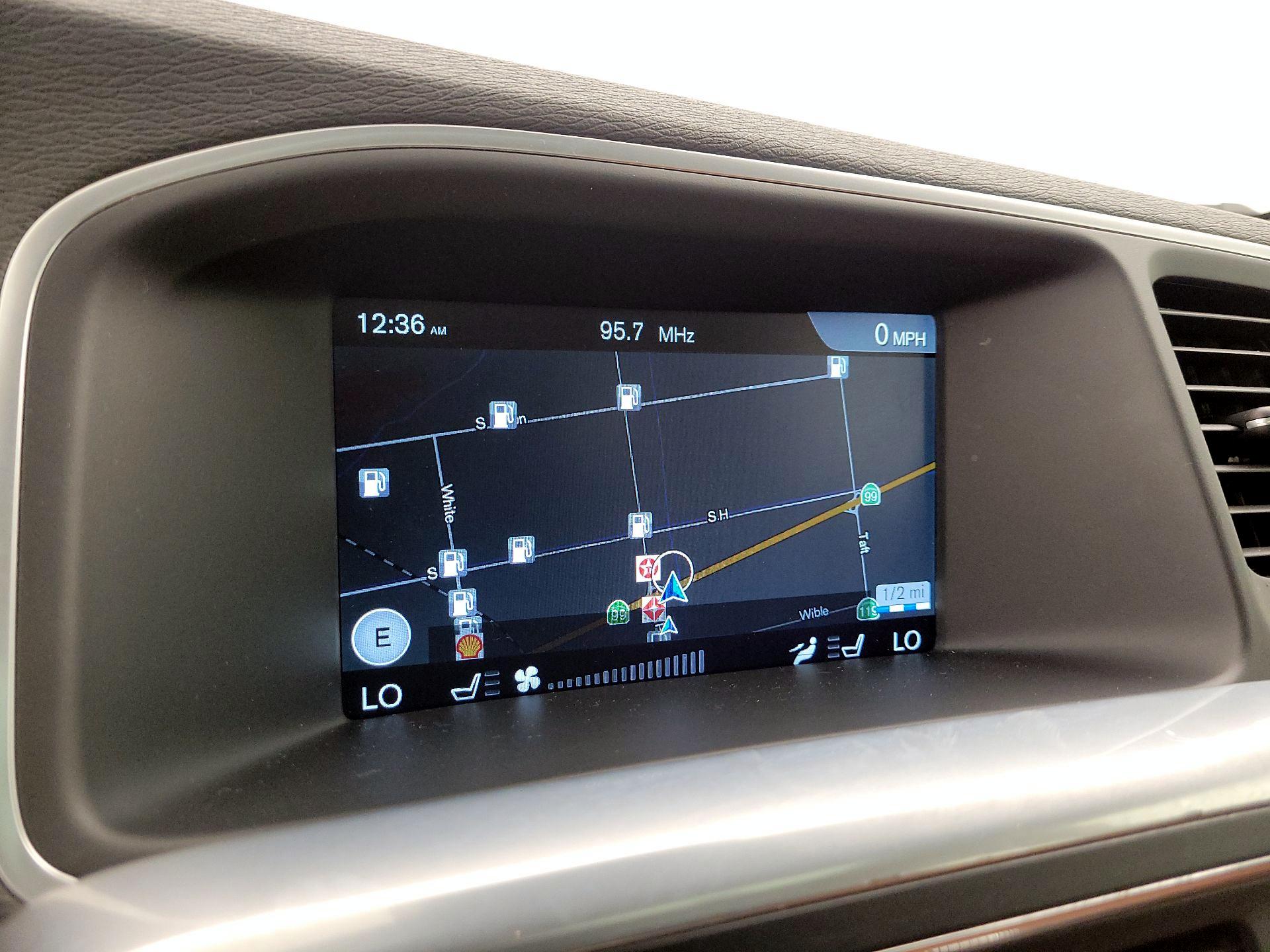 Thumbnail: 2016 Volvo S60 - 14