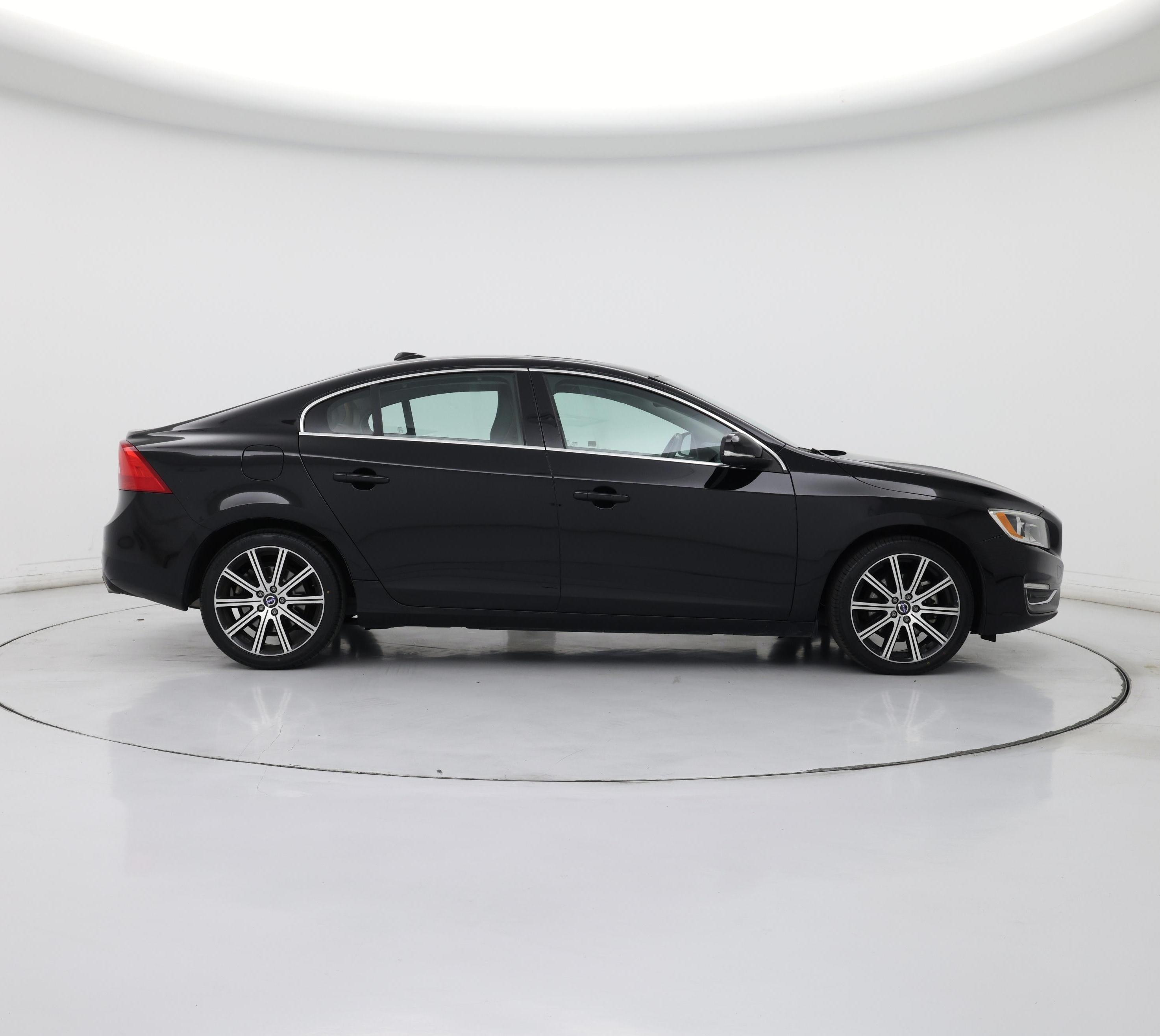 Thumbnail: 2016 Volvo S60 - 7
