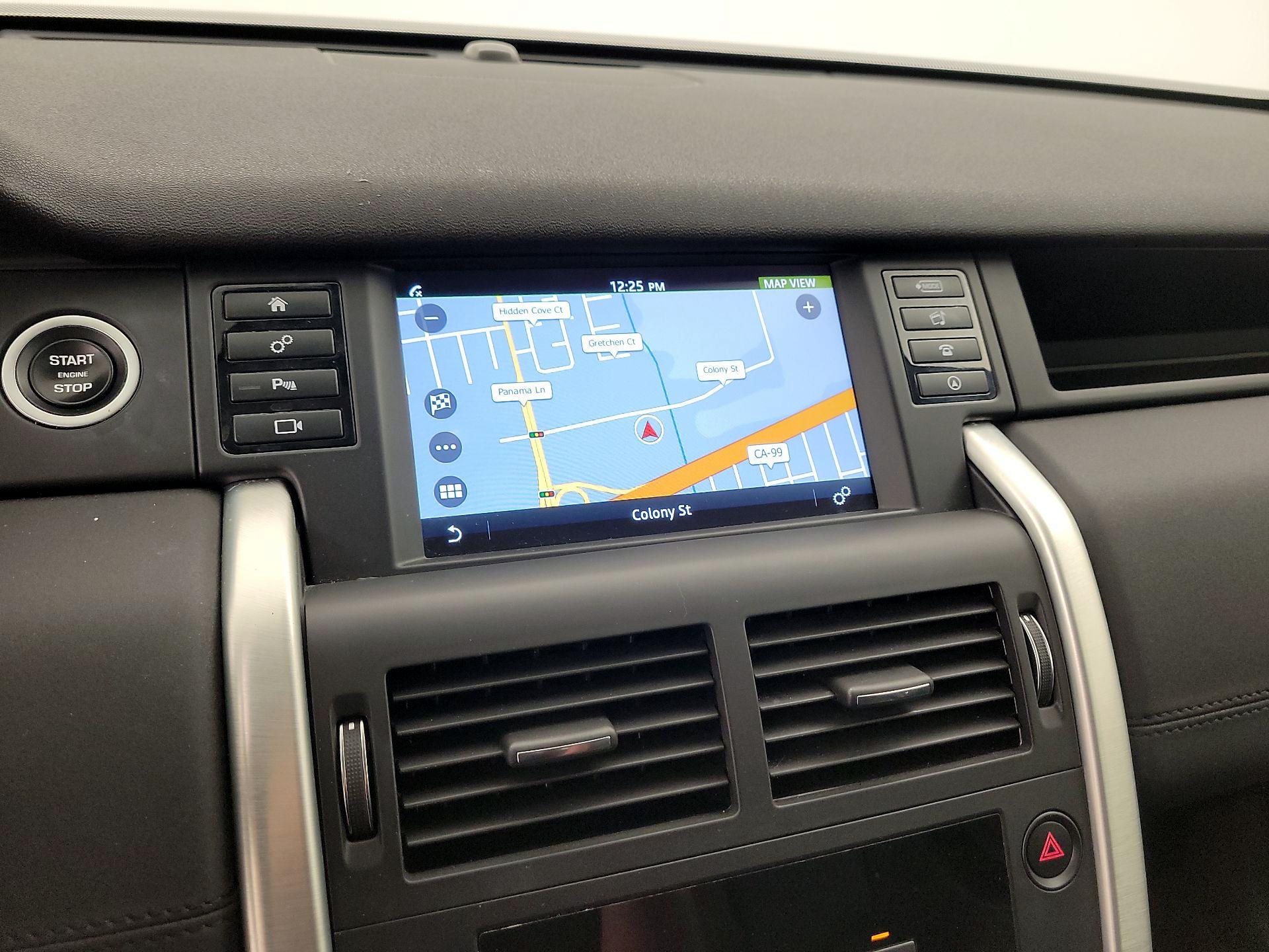Thumbnail: 2019 Land Rover Discovery Sport - 14