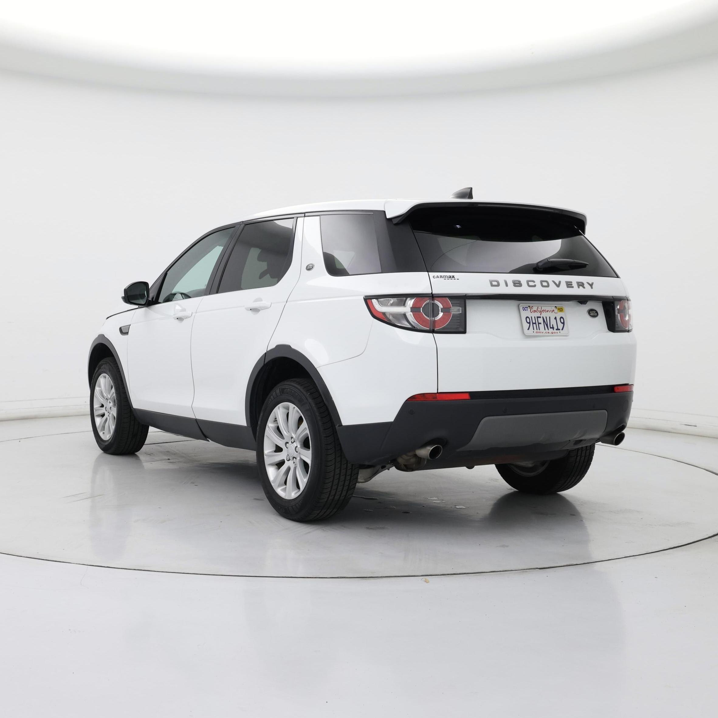 Thumbnail: 2019 Land Rover Discovery Sport - 2