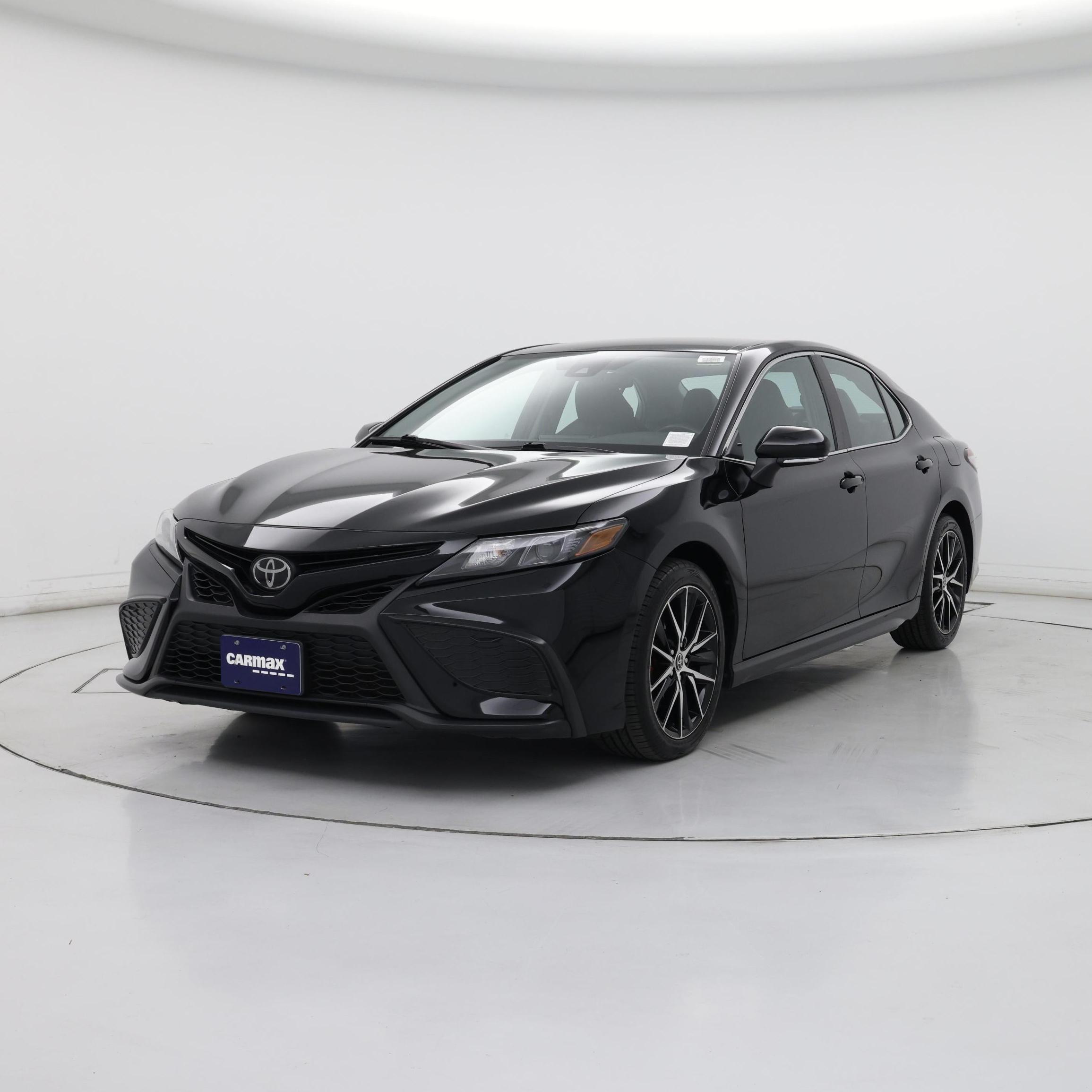Thumbnail: 2023 Toyota Camry - 4
