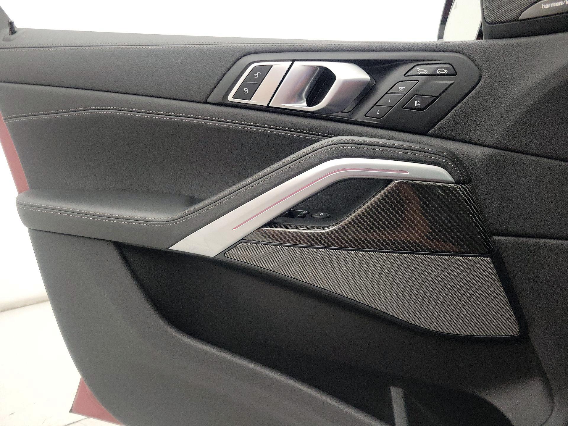 Thumbnail: 2021 BMW X6 - 12