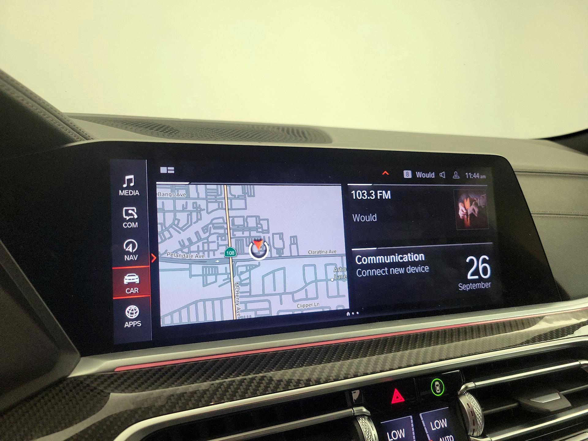 Thumbnail: 2021 BMW X6 - 16
