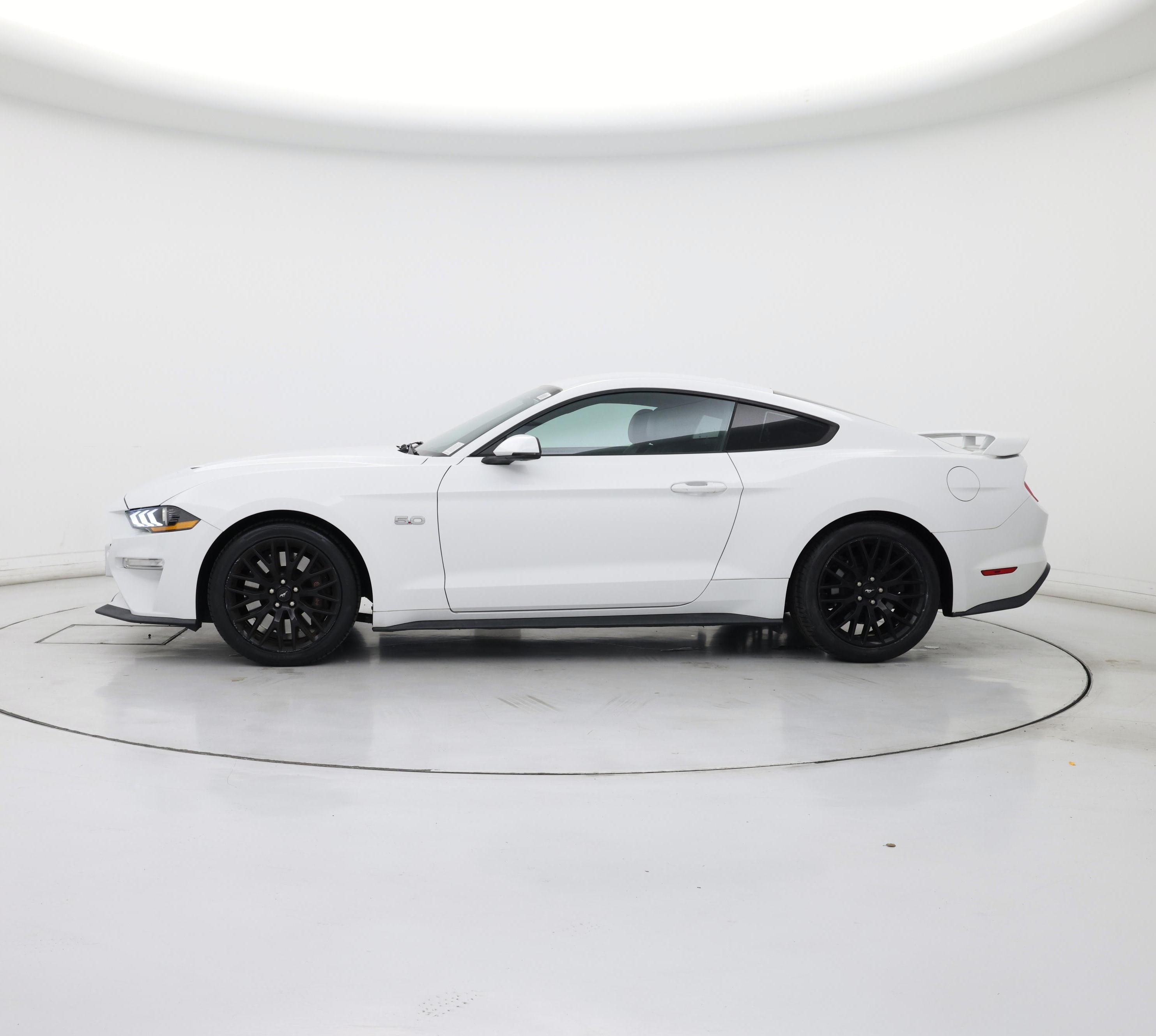 Thumbnail: 2018 Ford Mustang - 3