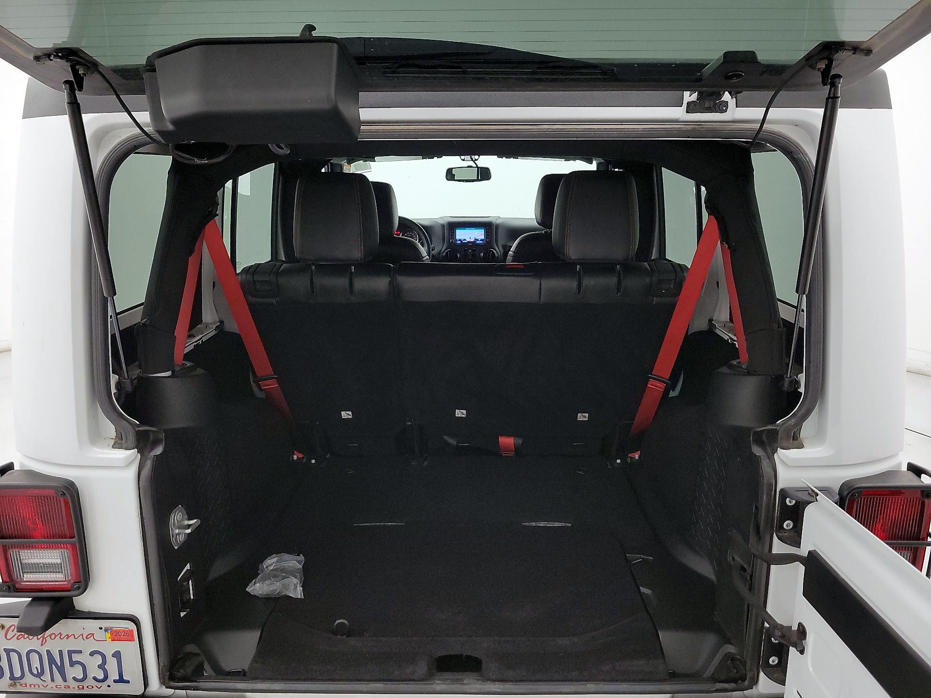 Thumbnail: 2018 Jeep Wrangler - 20
