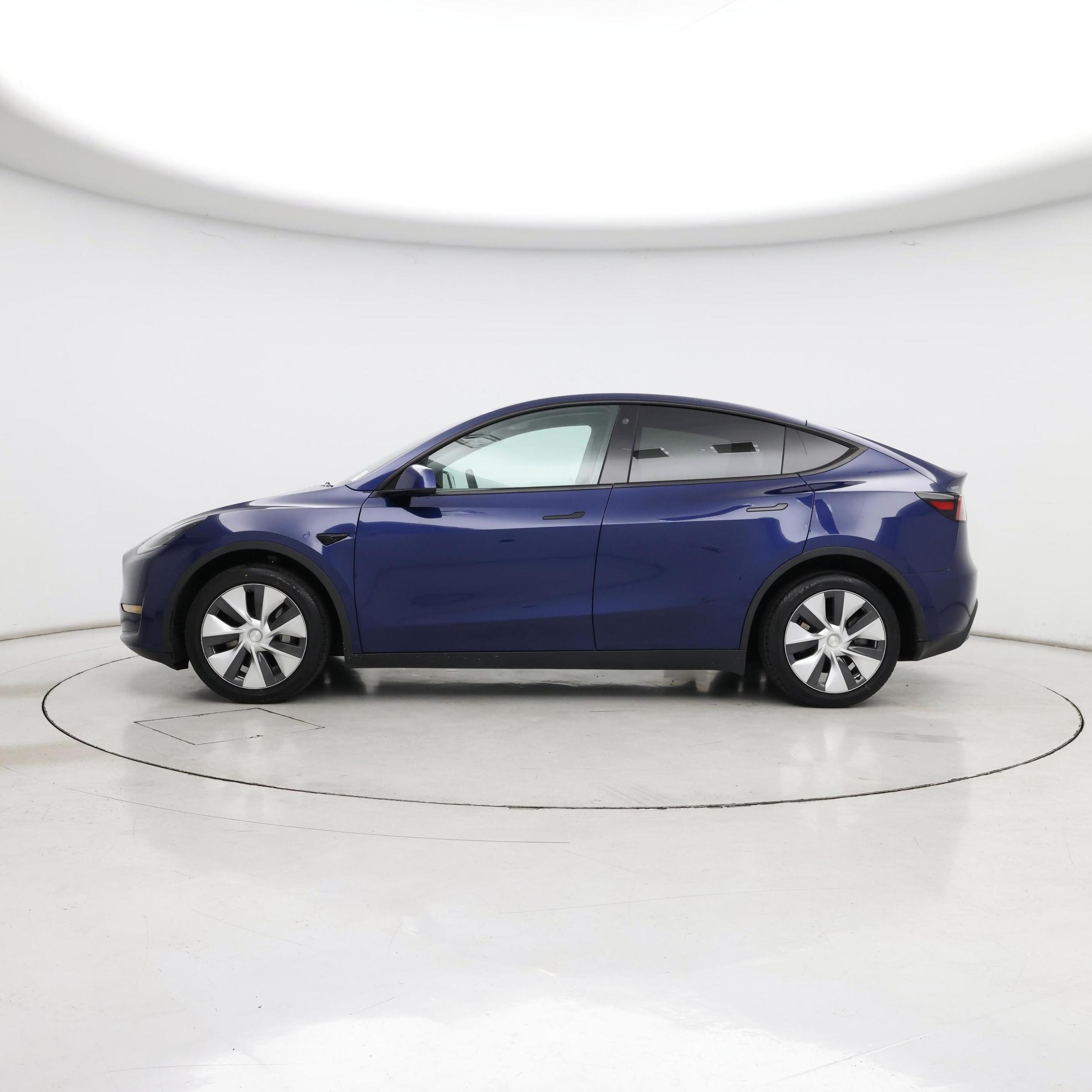 Thumbnail: 2023 Tesla Model Y - 3