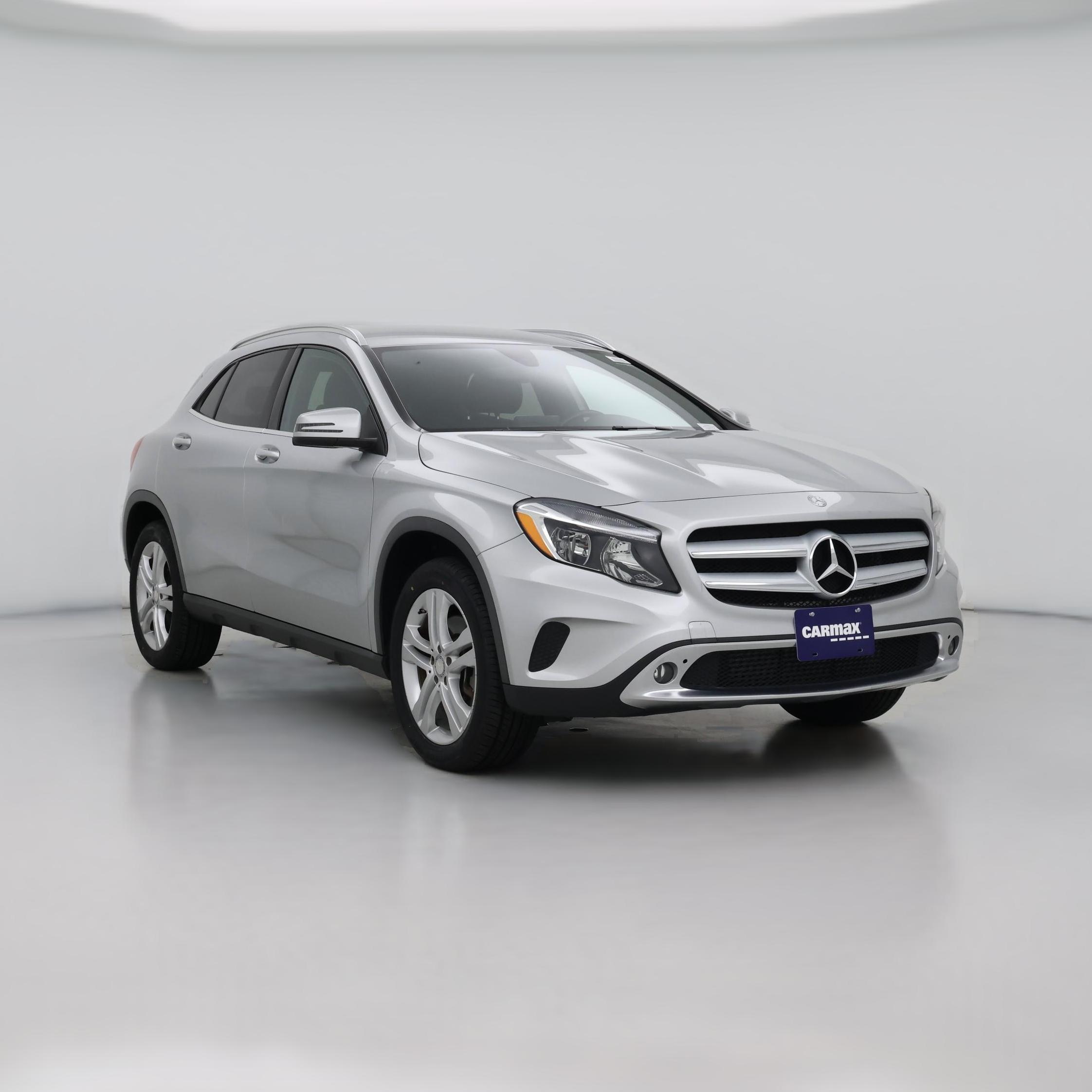 Thumbnail: 2017 Mercedes-Benz GLA - 1