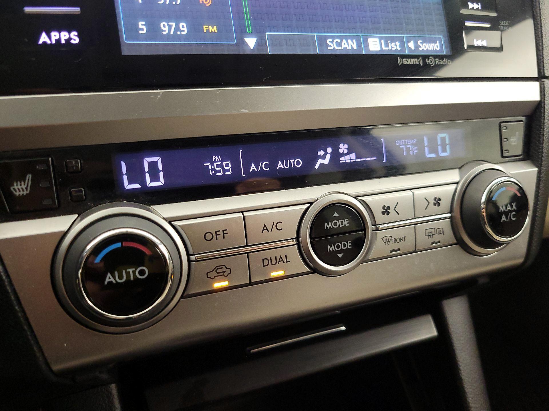 Thumbnail: 2015 Subaru Outback - 16