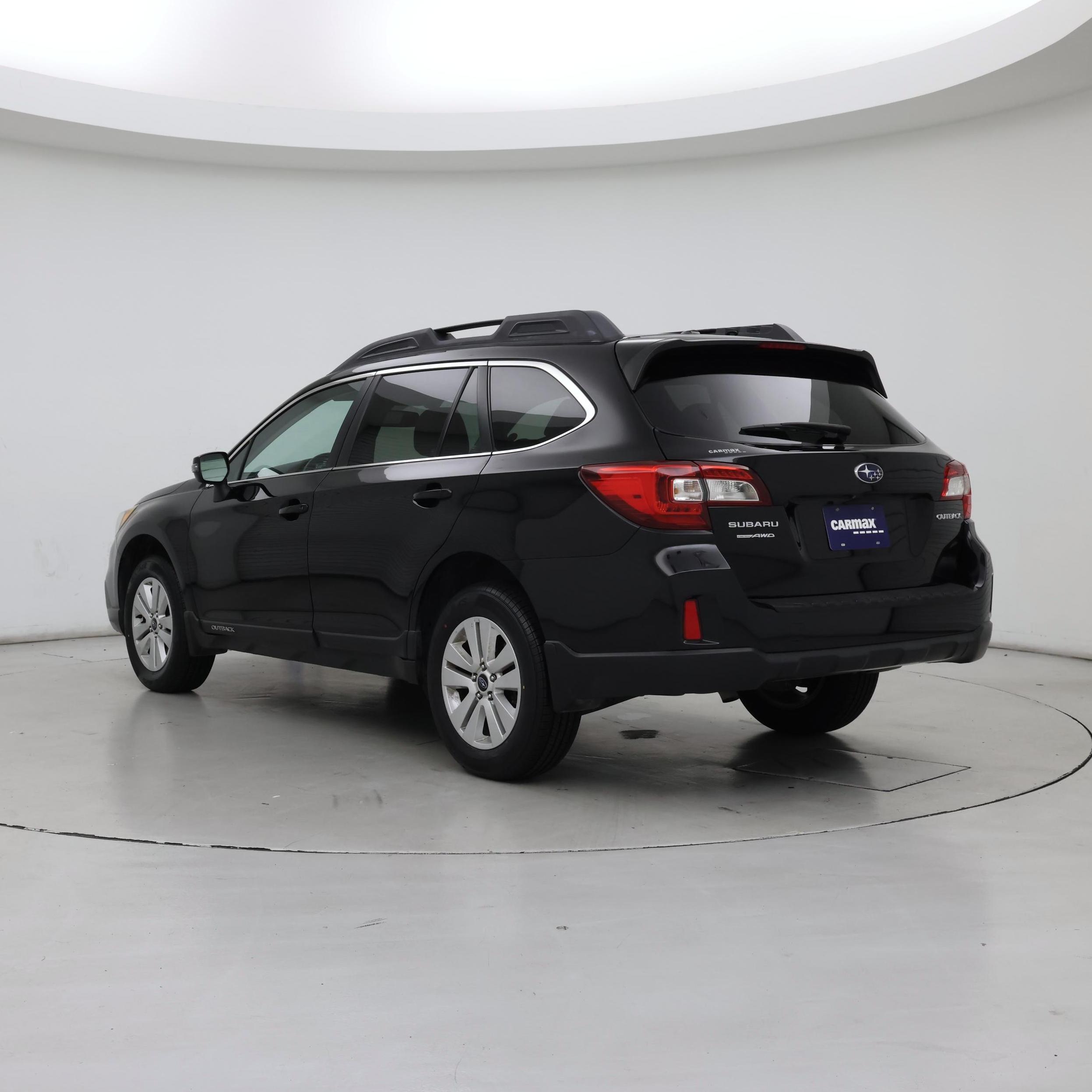 Thumbnail: 2015 Subaru Outback - 2