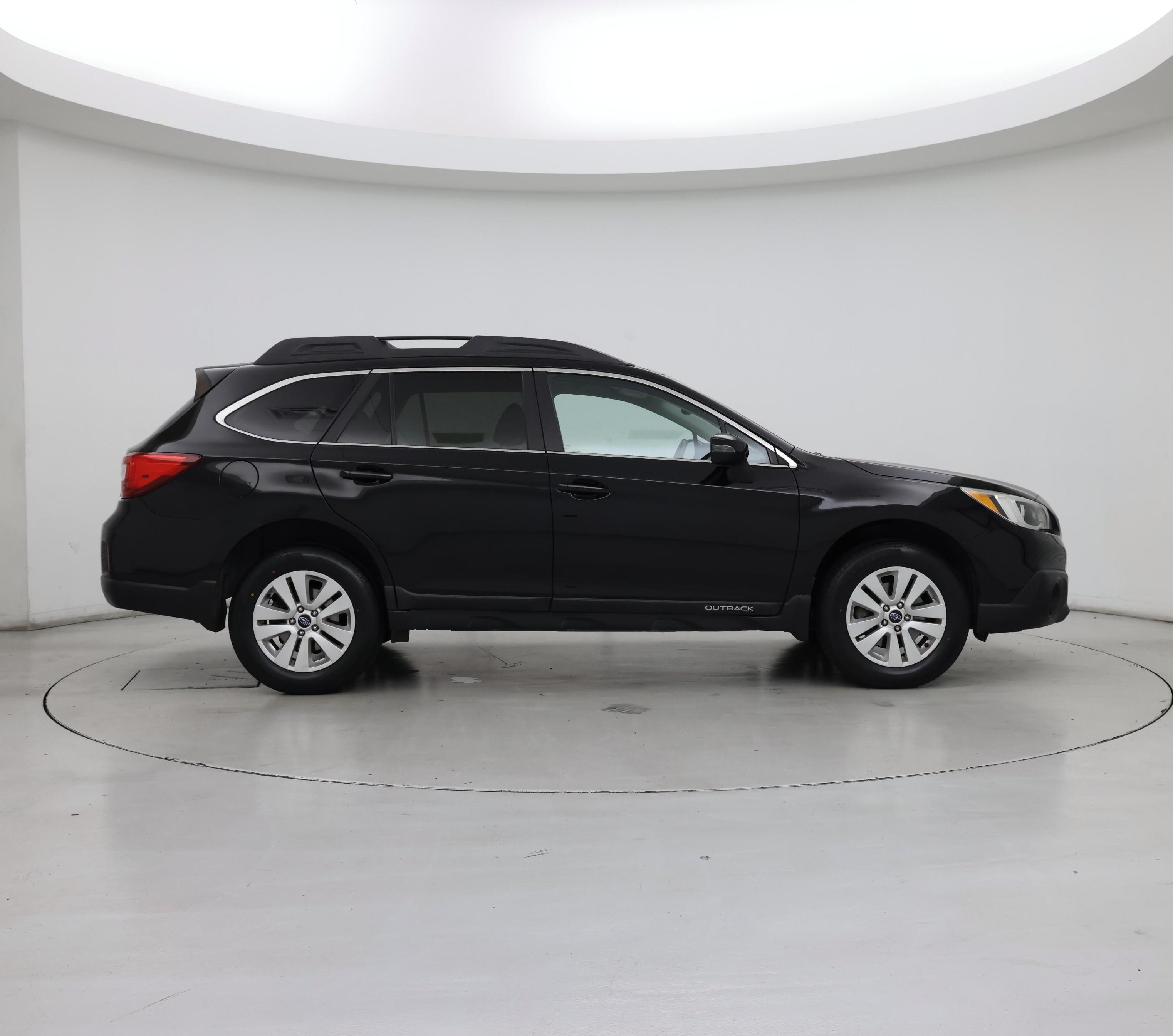 Thumbnail: 2015 Subaru Outback - 7