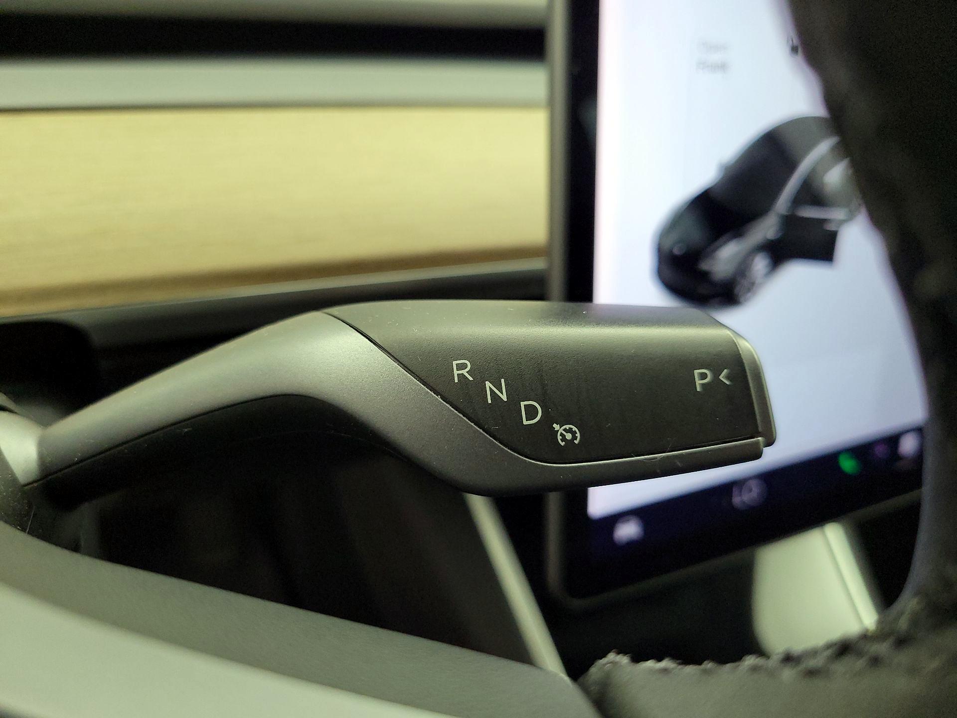 Thumbnail: 2019 Tesla Model 3 - 17