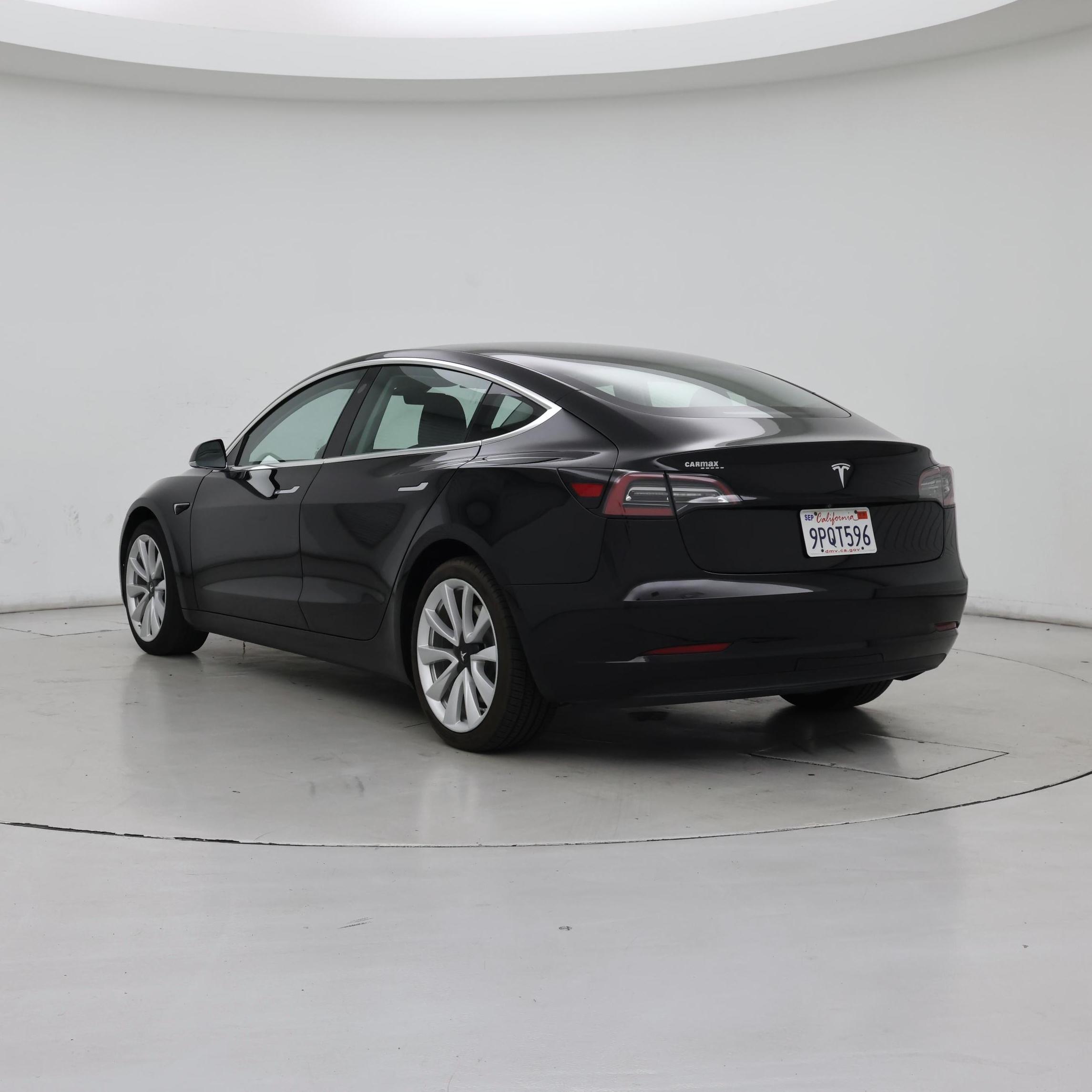 Thumbnail: 2019 Tesla Model 3 - 2