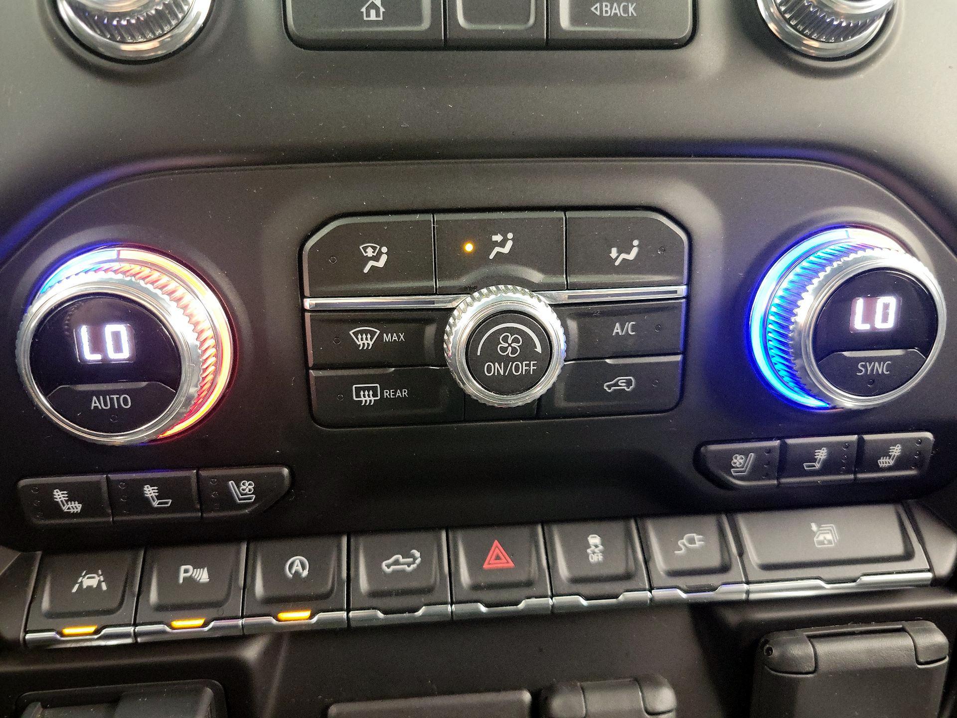 Thumbnail: 2020 GMC Sierra 1500 - 17