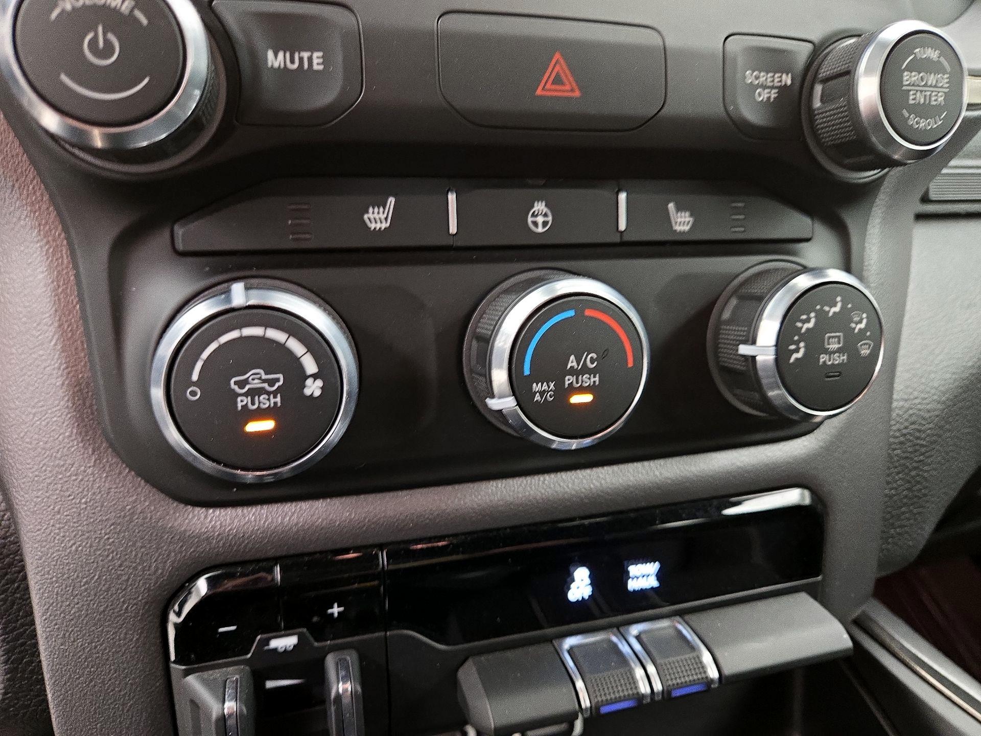 Thumbnail: 2020 RAM 1500 - 16