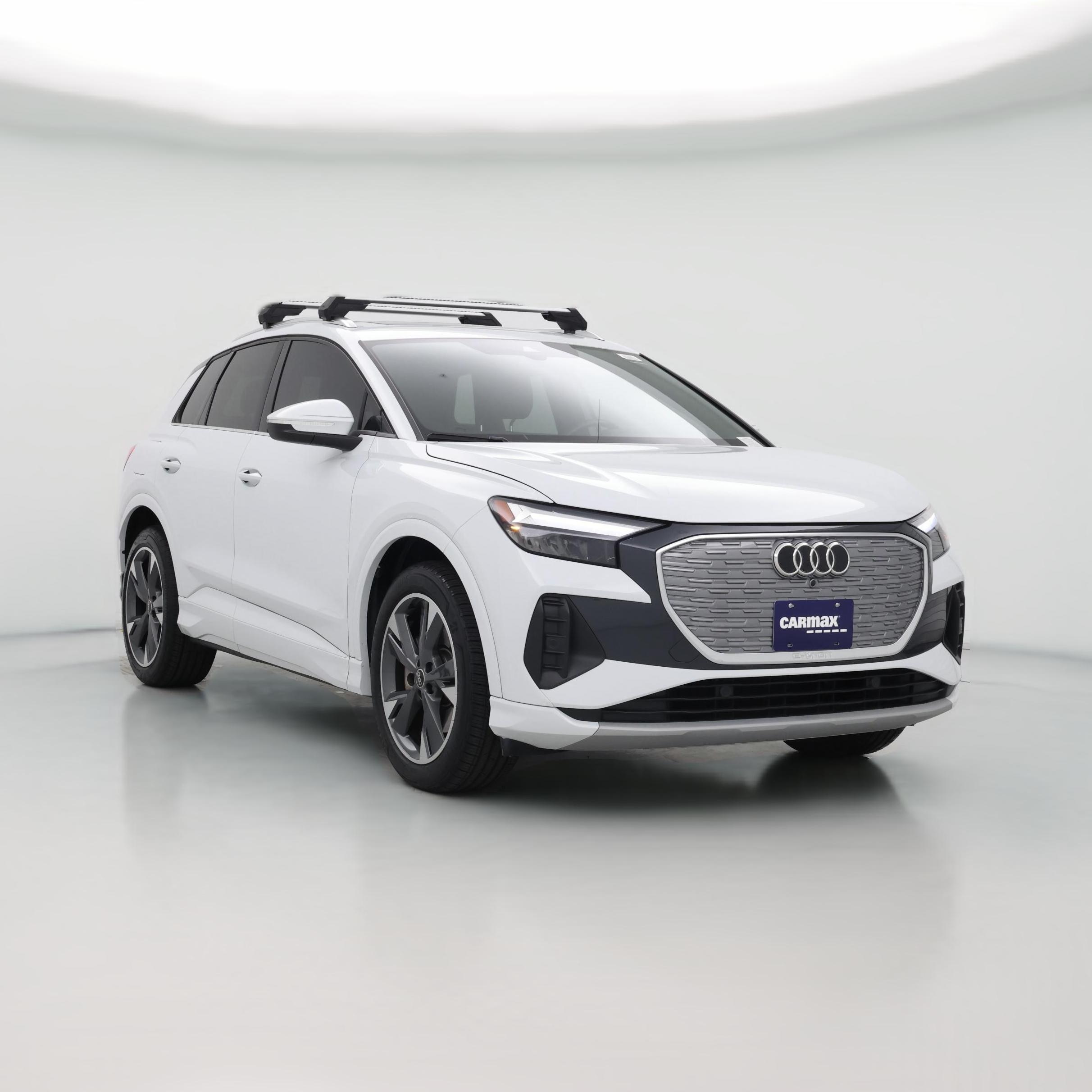 Thumbnail: 2022 Audi Q4 e-tron - 1