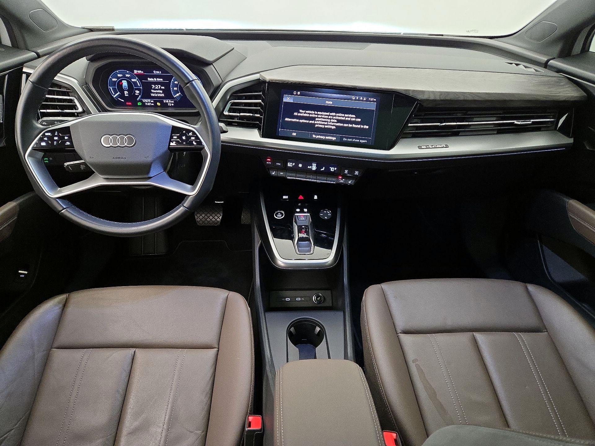 Thumbnail: 2022 Audi Q4 e-tron - 9