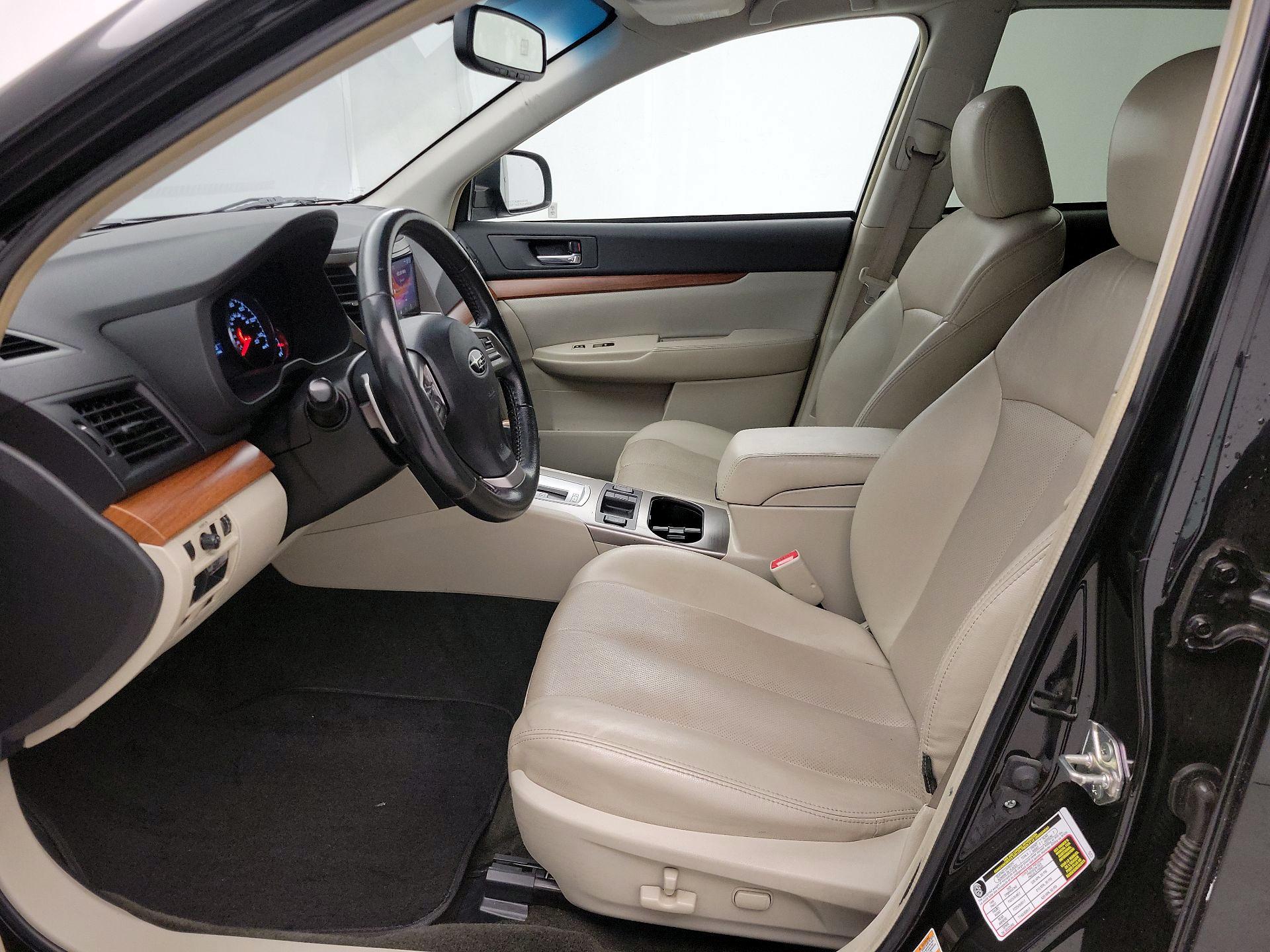 Thumbnail: 2014 Subaru Outback - 11