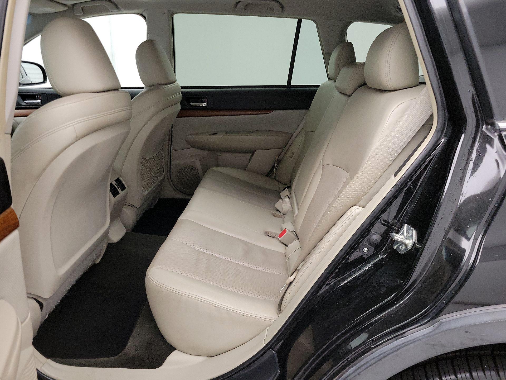 Thumbnail: 2014 Subaru Outback - 20