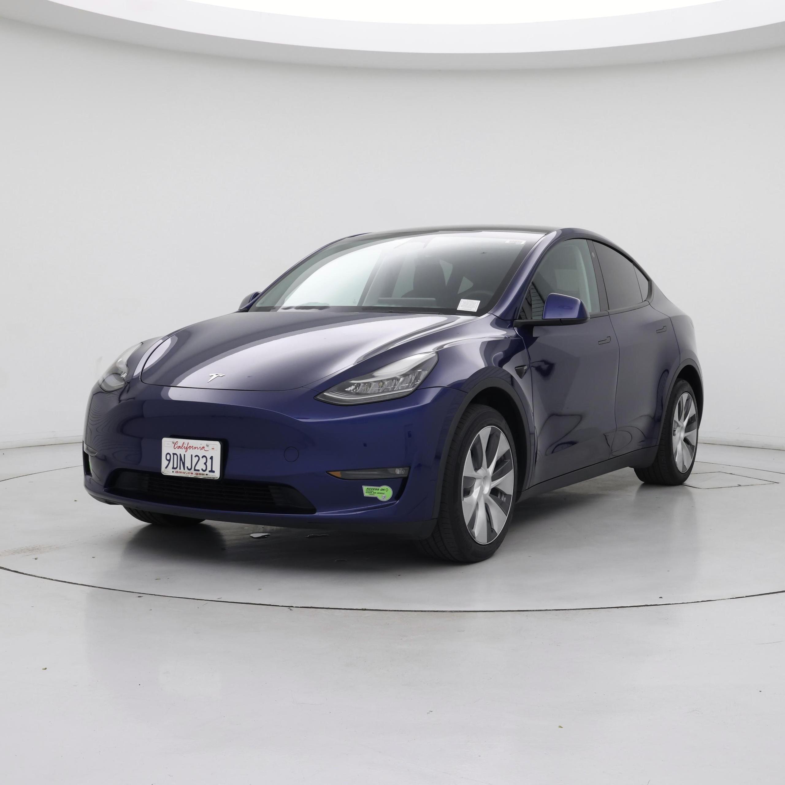 Thumbnail: 2023 Tesla Model Y - 4