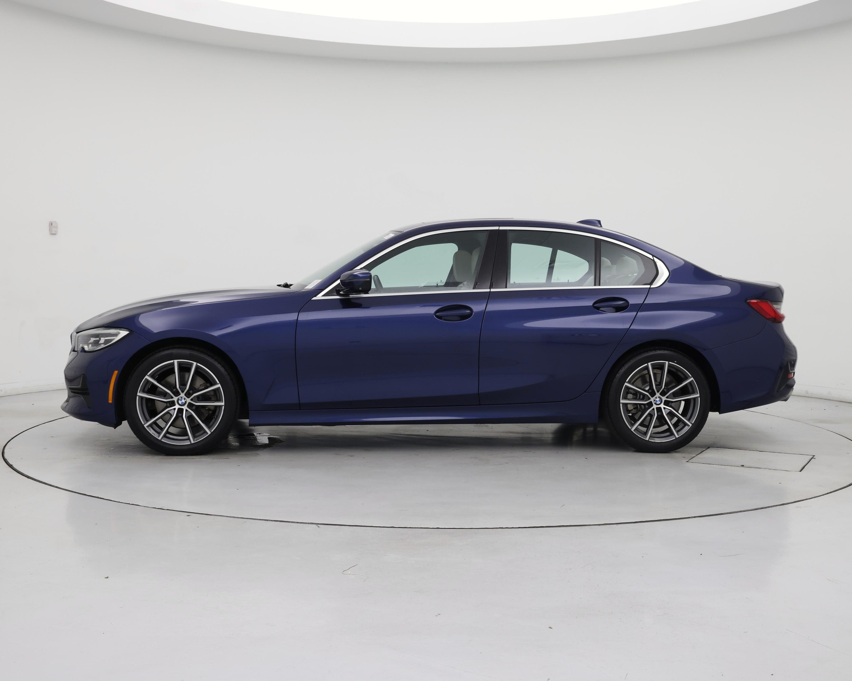 Thumbnail: 2020 BMW 3 Series - 3