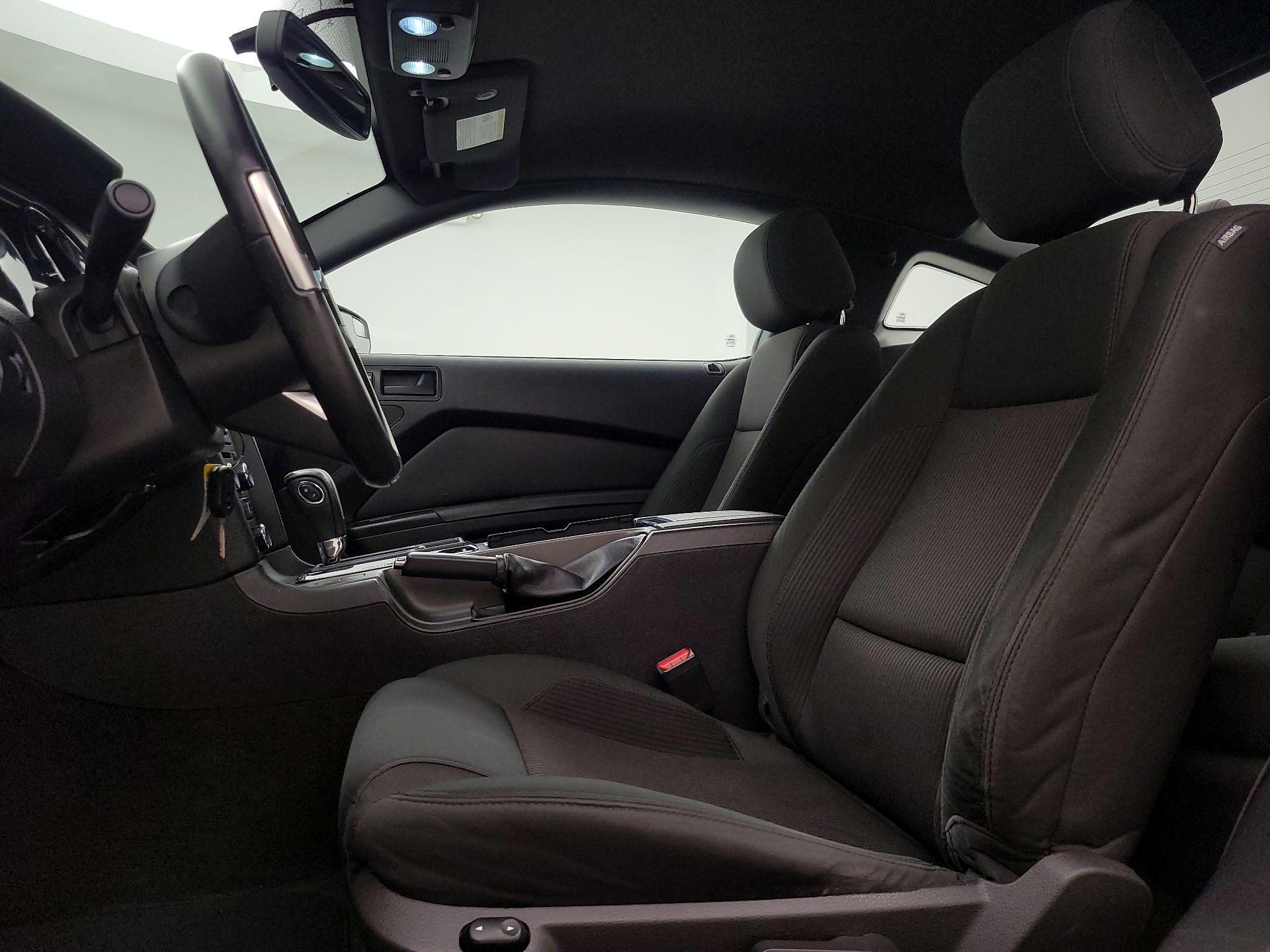 Thumbnail: 2014 Ford Mustang - 11