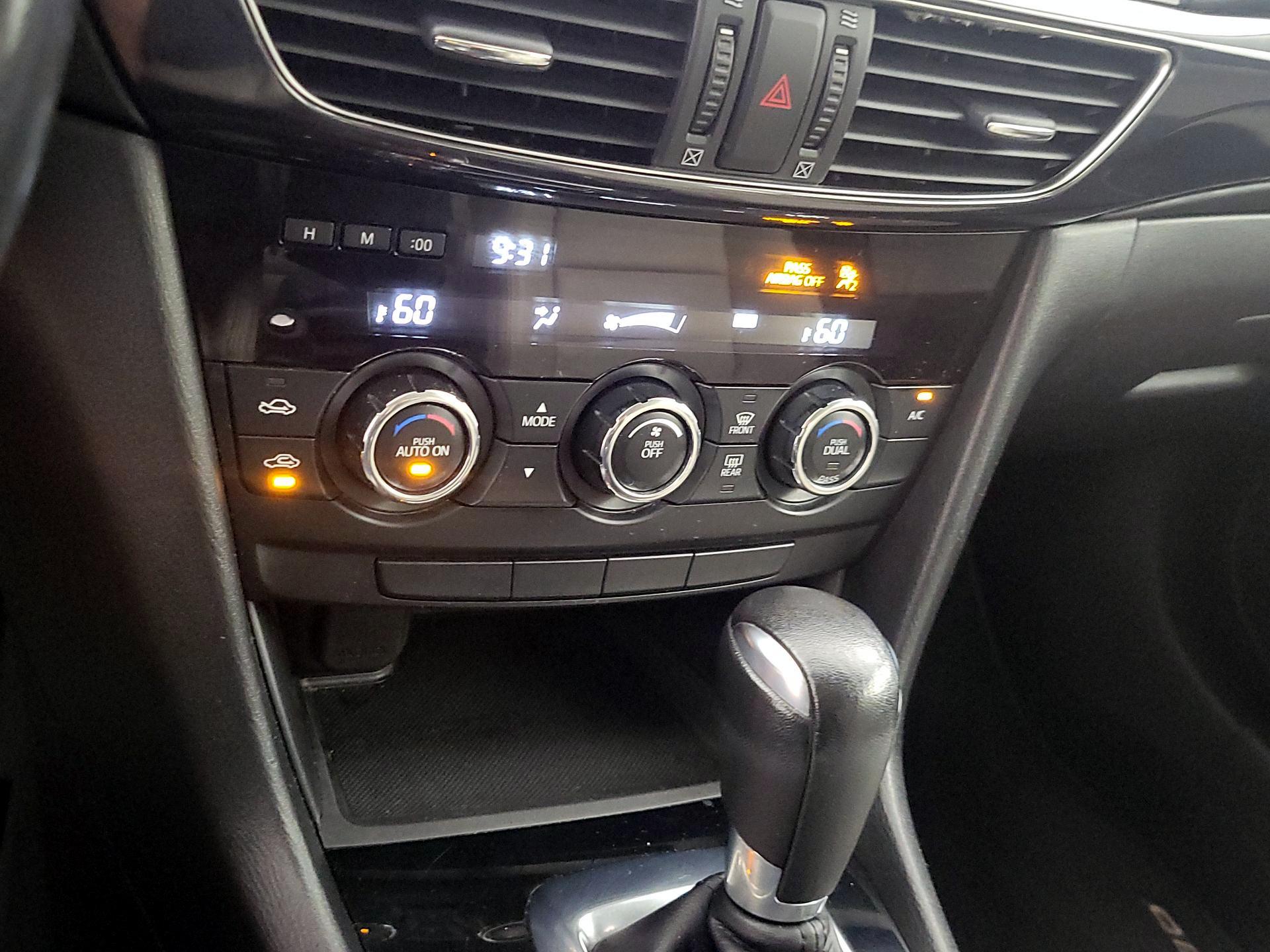 Thumbnail: 2015 Mazda Mazda6 - 16