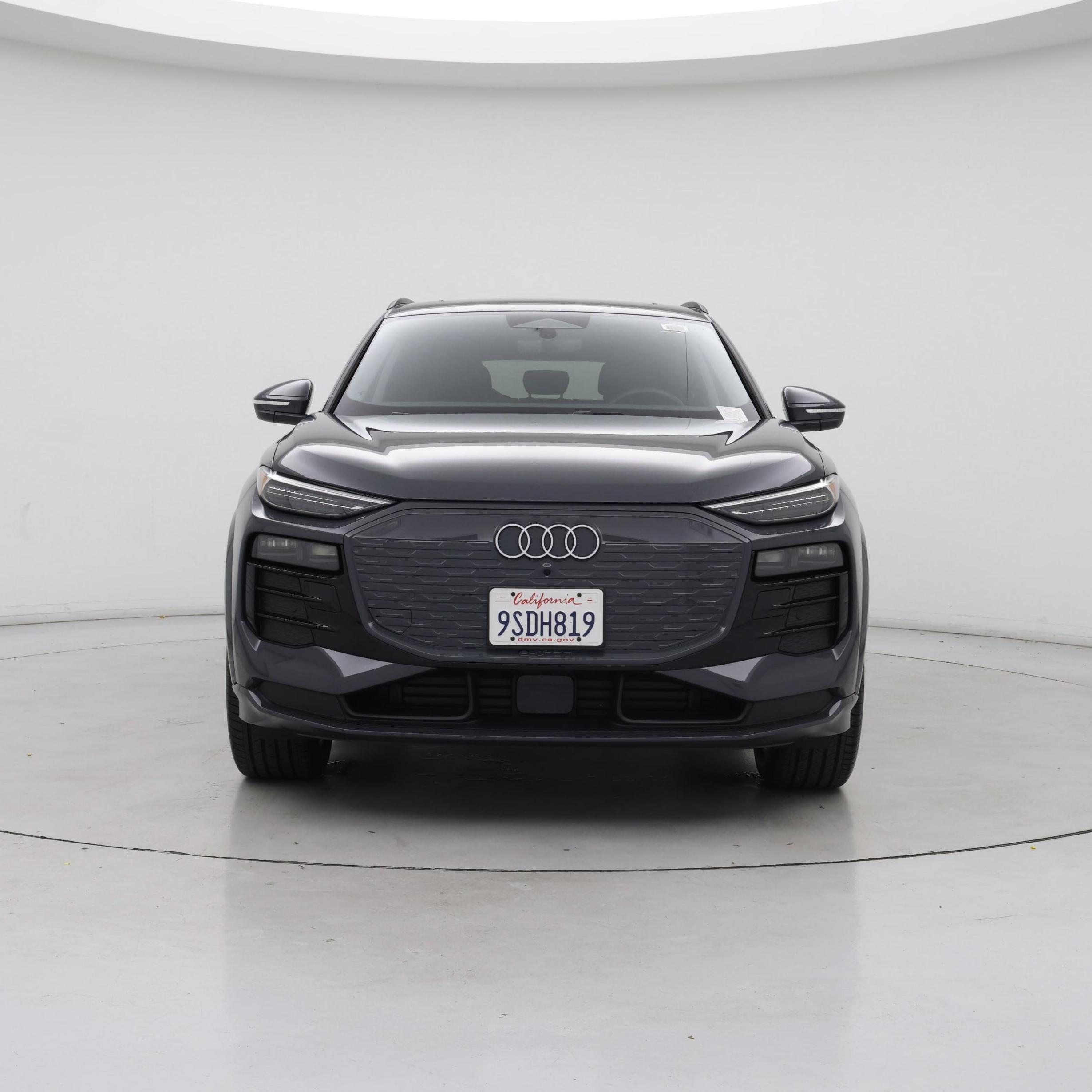 Thumbnail: 2025 Audi Q6 e-tron - 5