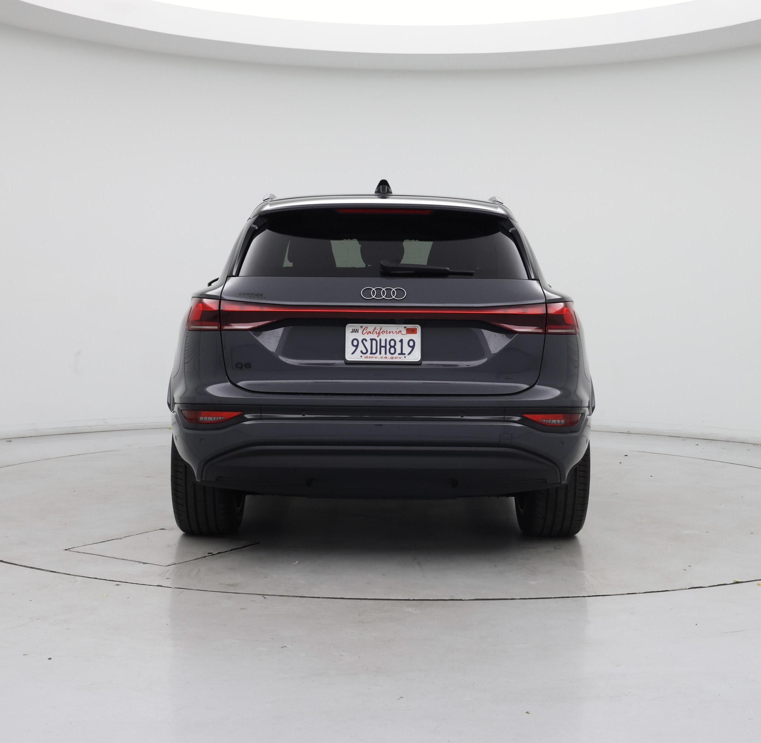 Thumbnail: 2025 Audi Q6 e-tron - 6