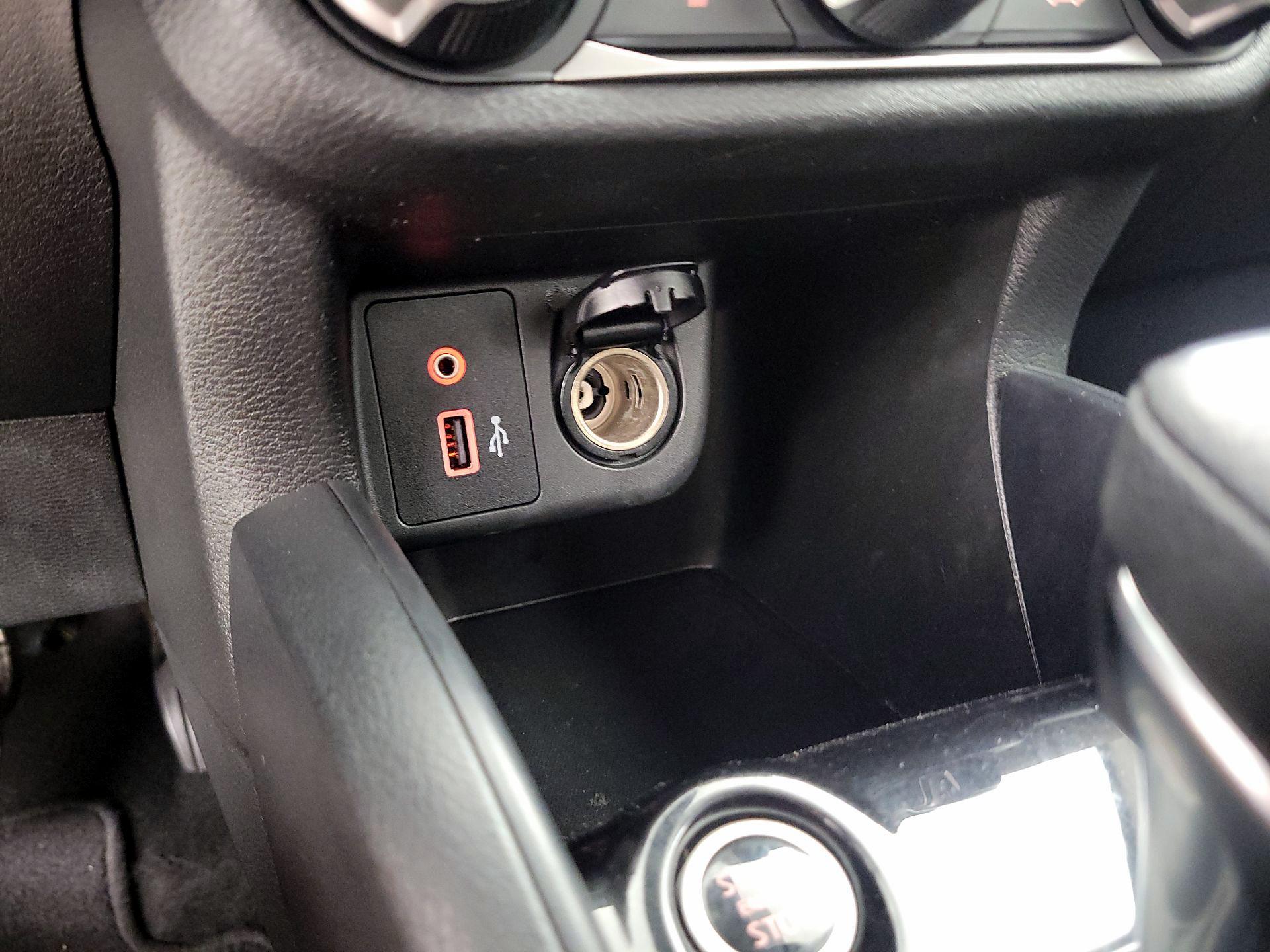 Thumbnail: 2020 Nissan Versa - 18