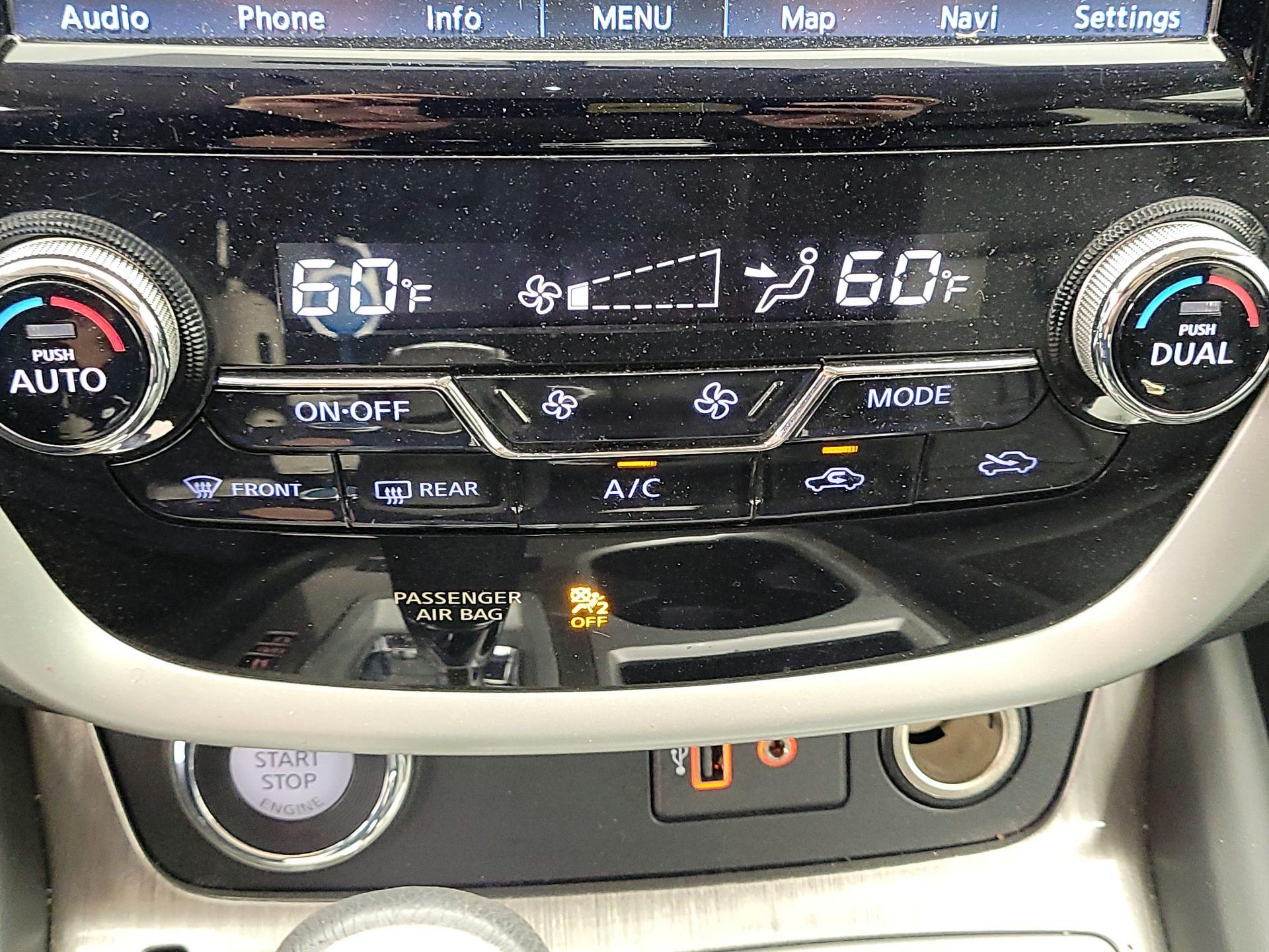 Thumbnail: 2018 Nissan Murano - 17