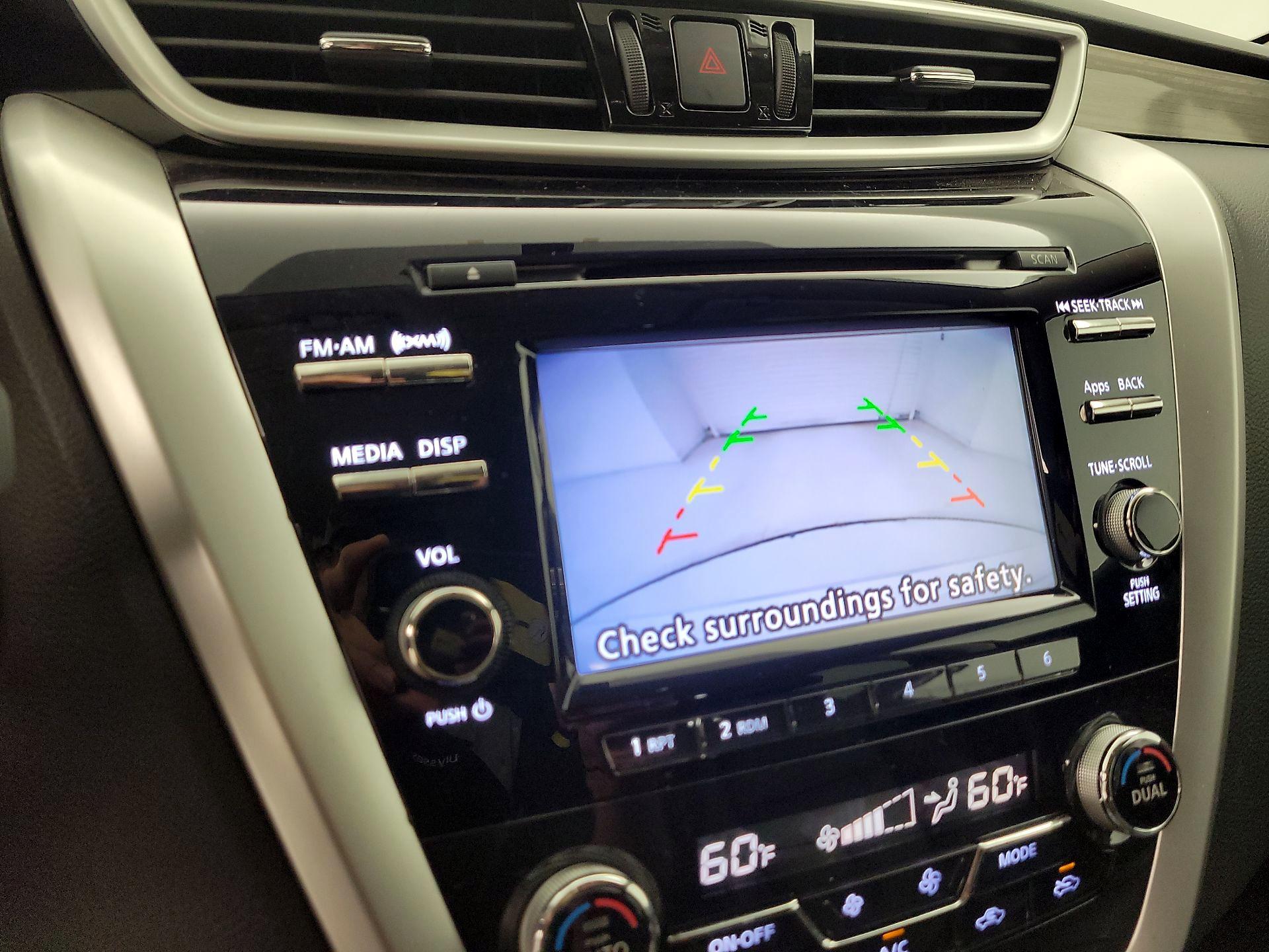 Thumbnail: 2015 Nissan Murano - 14