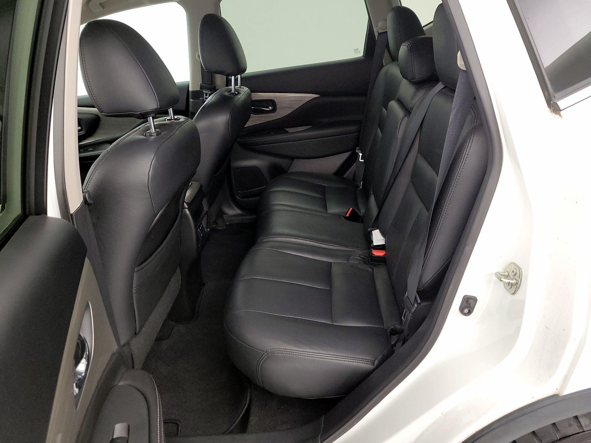 Thumbnail: 2015 Nissan Murano - 19