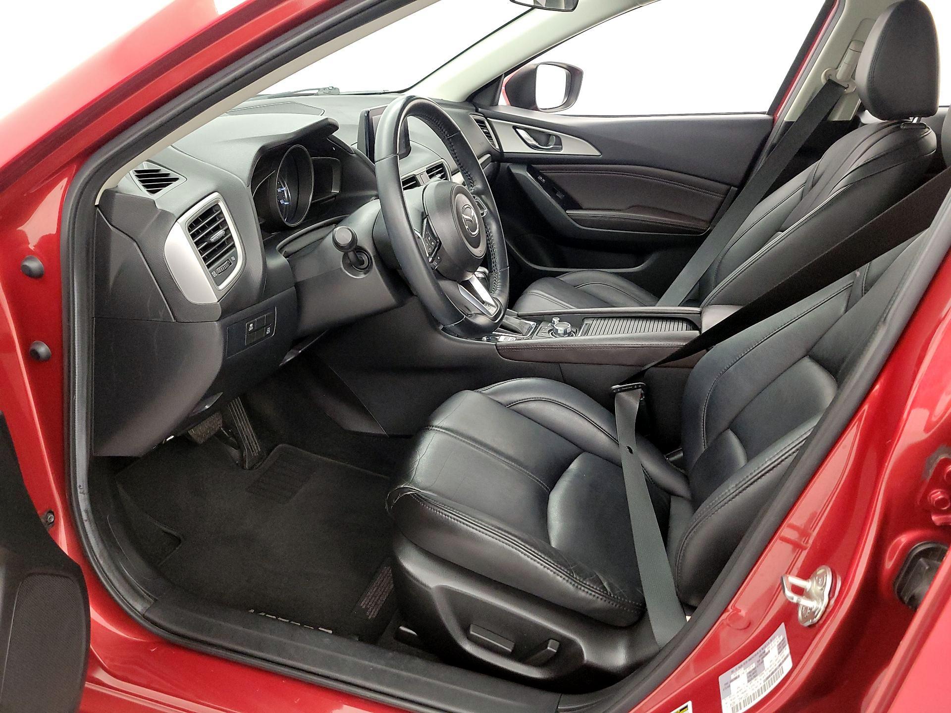 Thumbnail: 2017 Mazda Mazda3 - 11