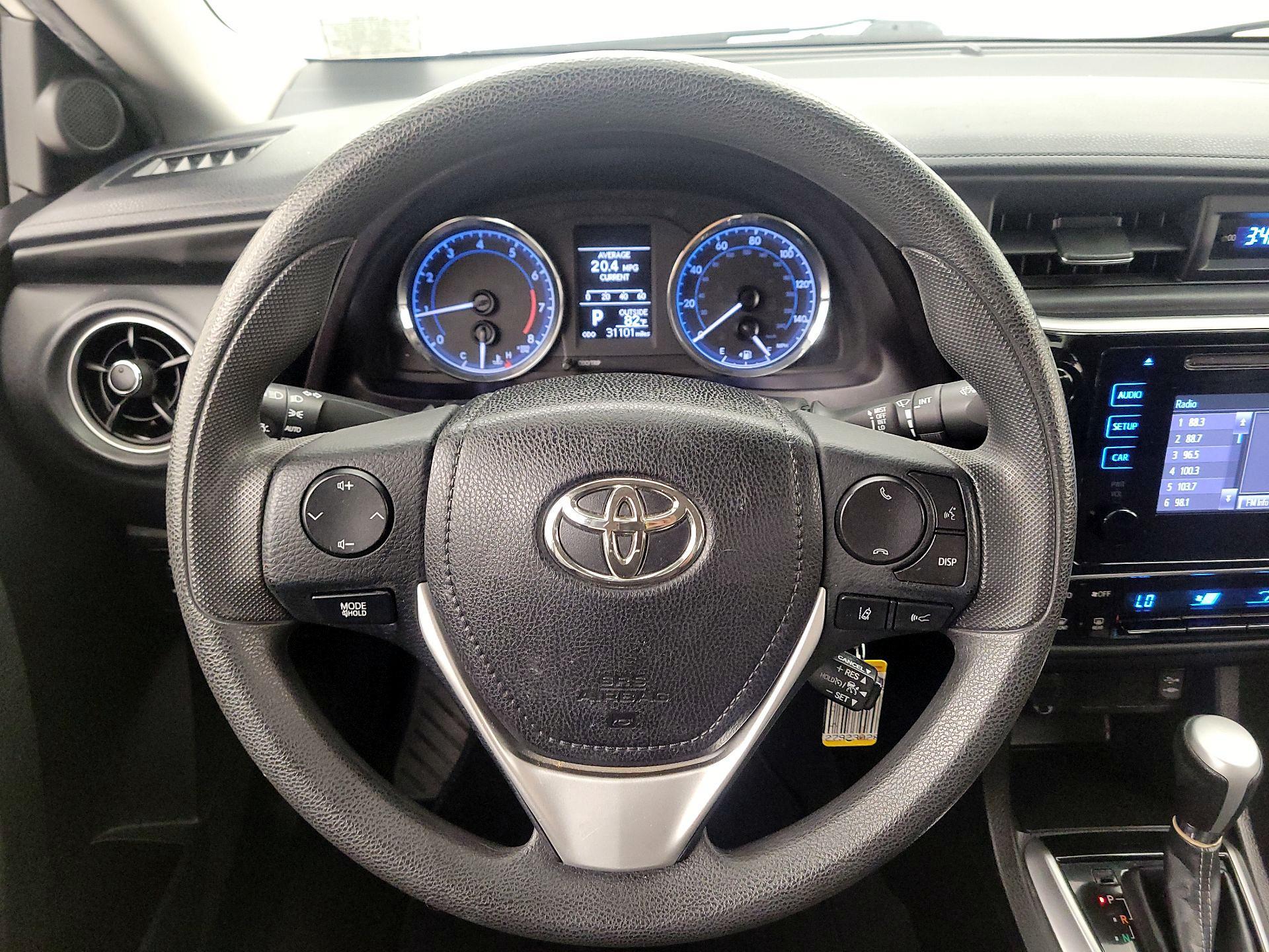 Thumbnail: 2018 Toyota Corolla - 10