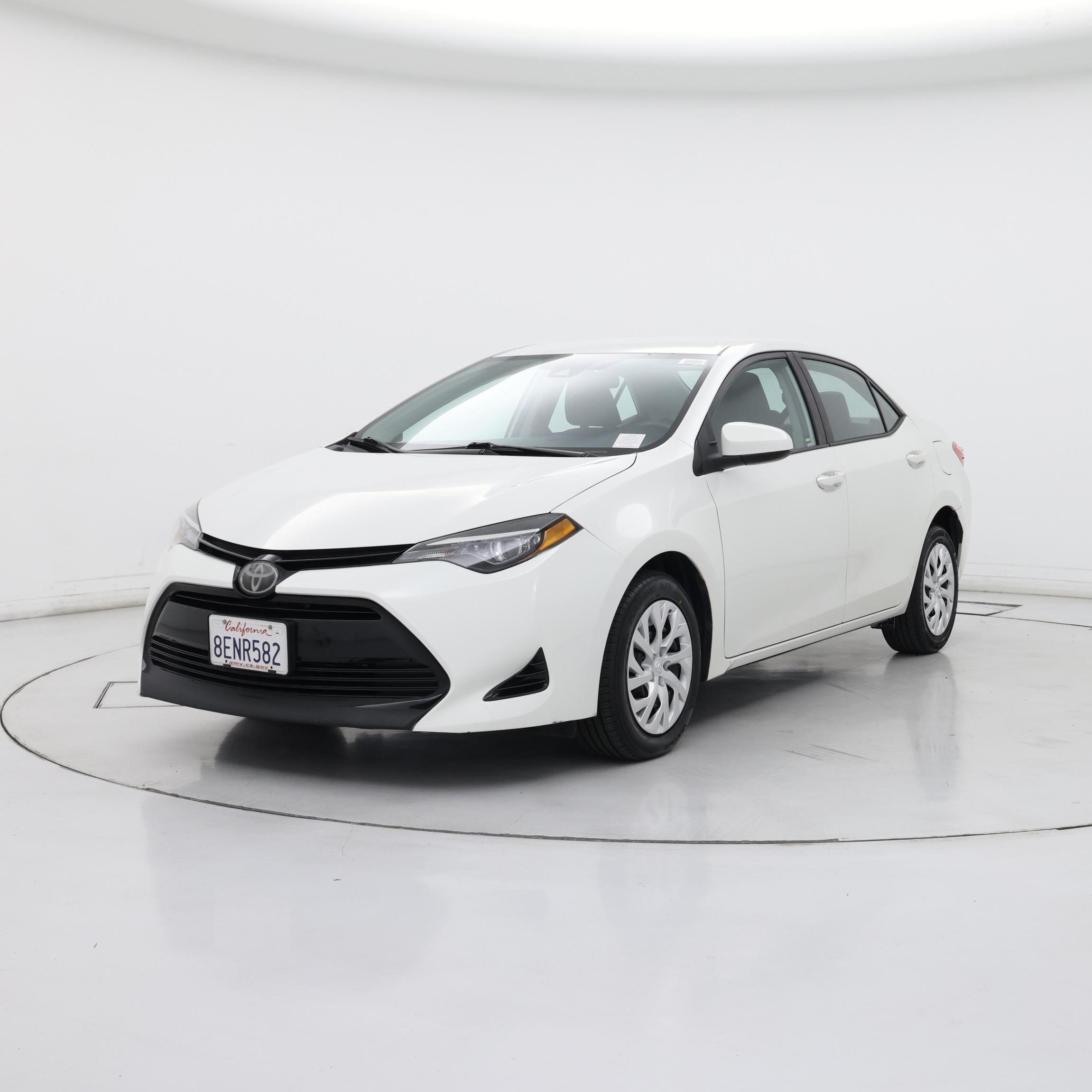 Thumbnail: 2018 Toyota Corolla - 4