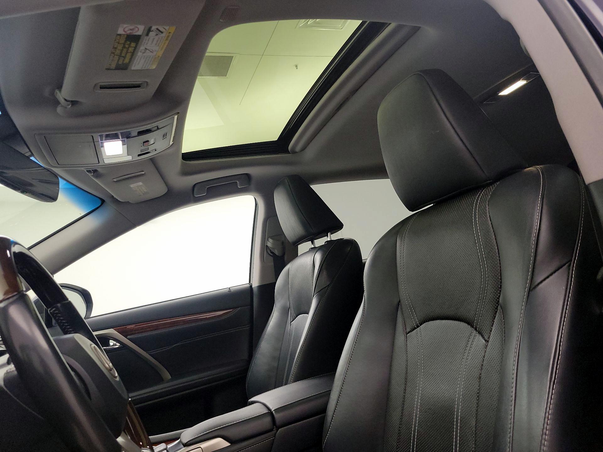 Thumbnail: 2019 Lexus RX - 19