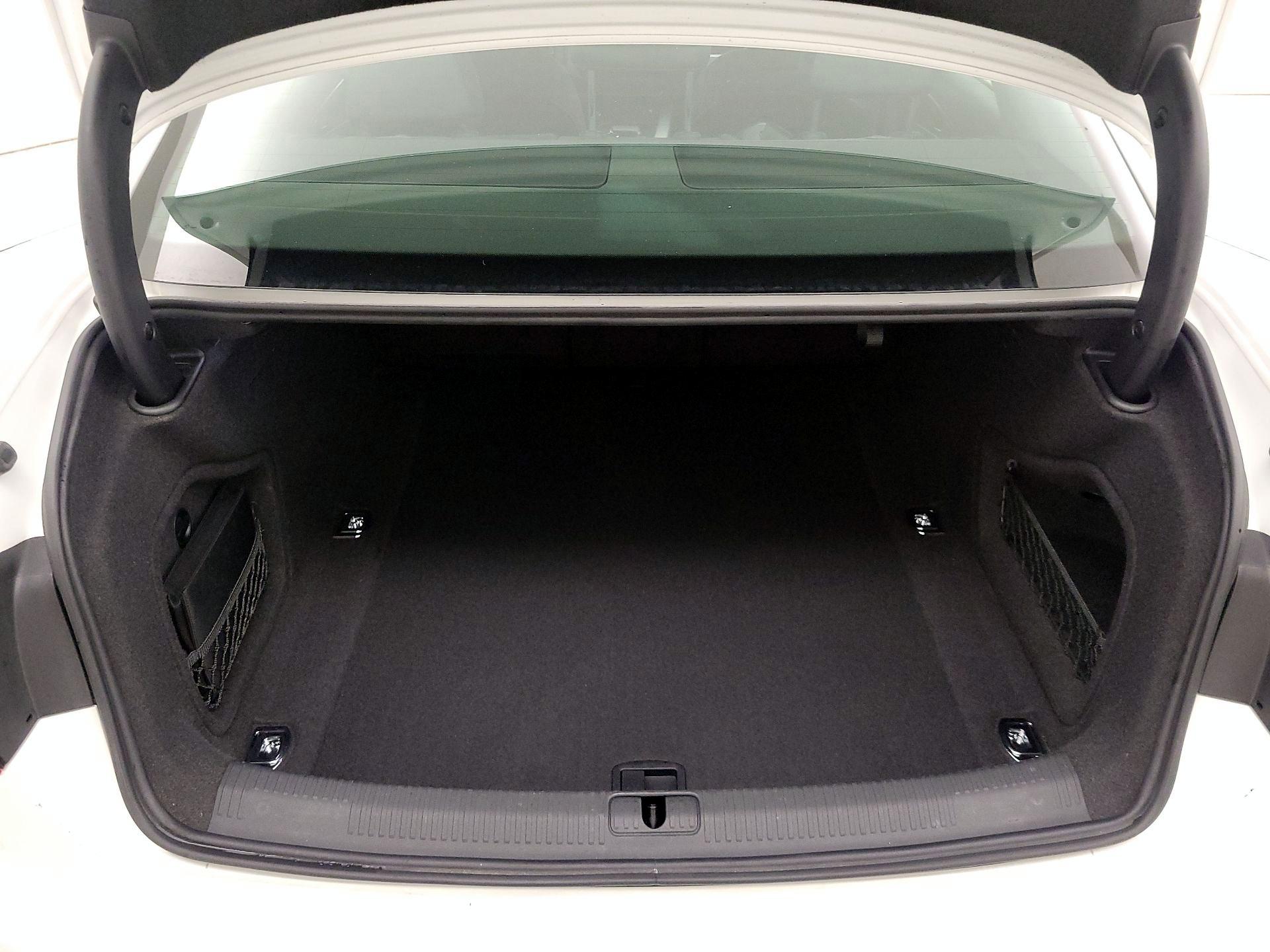 Thumbnail: 2018 Audi A4 - 20