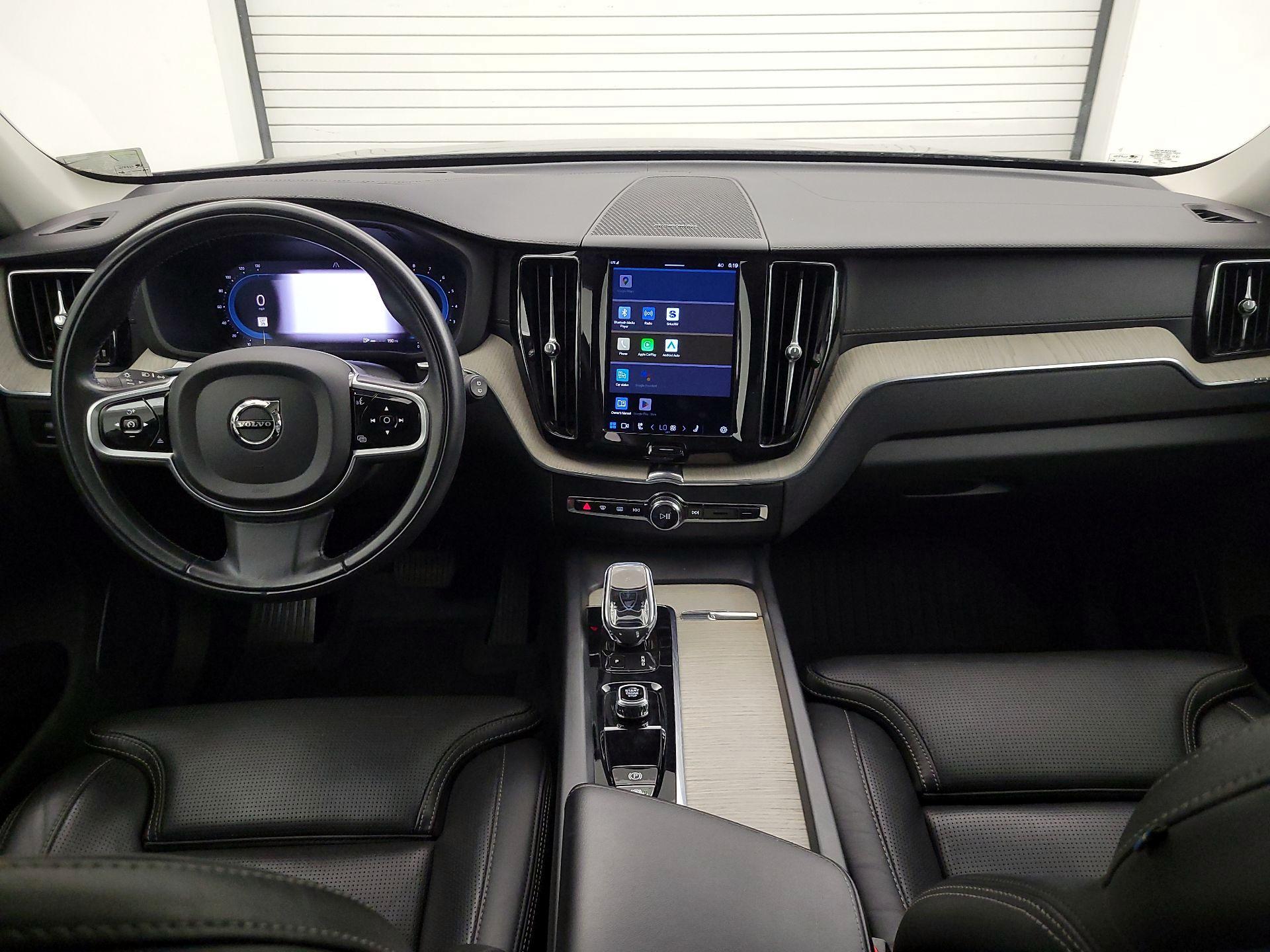 Thumbnail: 2022 Volvo XC60 - 9
