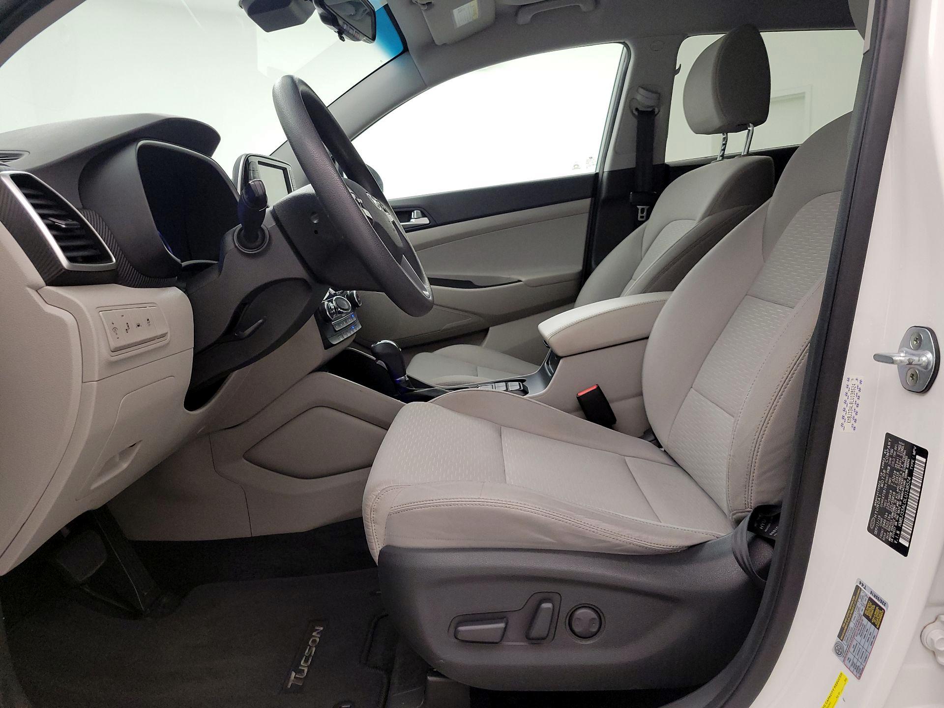 Thumbnail: 2020 Hyundai Tucson - 11