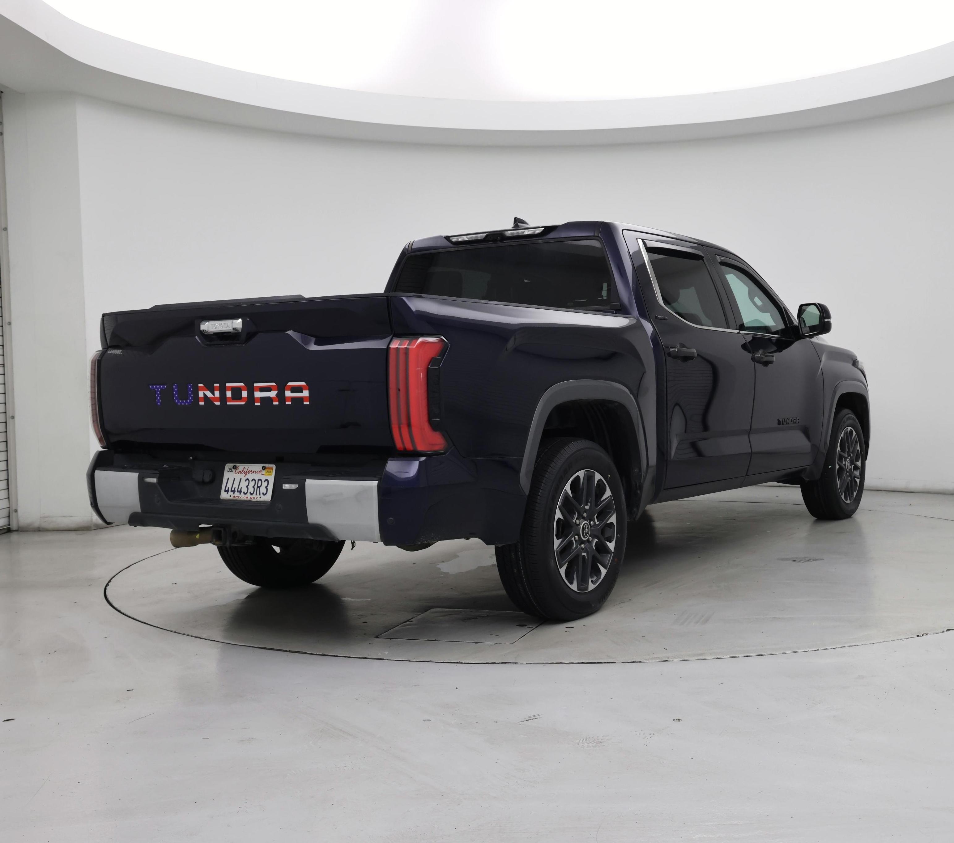 Thumbnail: 2023 Toyota Tundra - 8