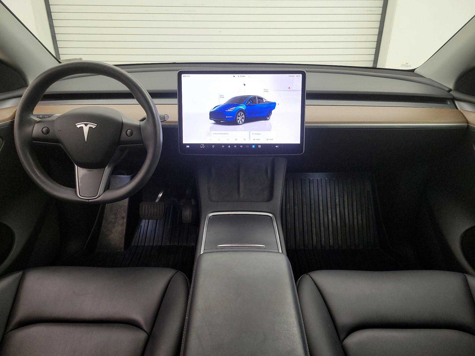 Thumbnail: 2023 Tesla Model Y - 9
