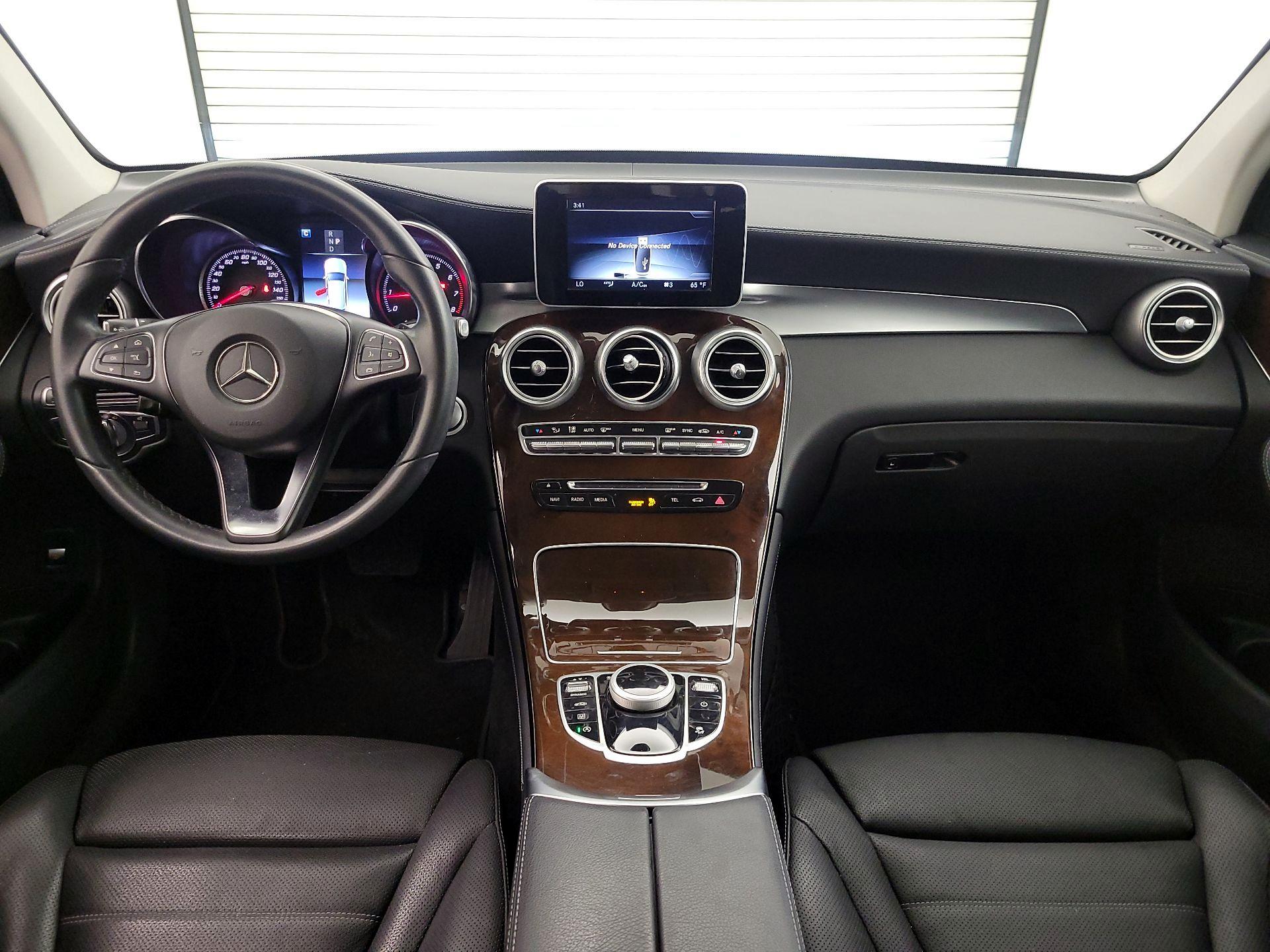 Thumbnail: 2018 Mercedes-Benz GLC - 9
