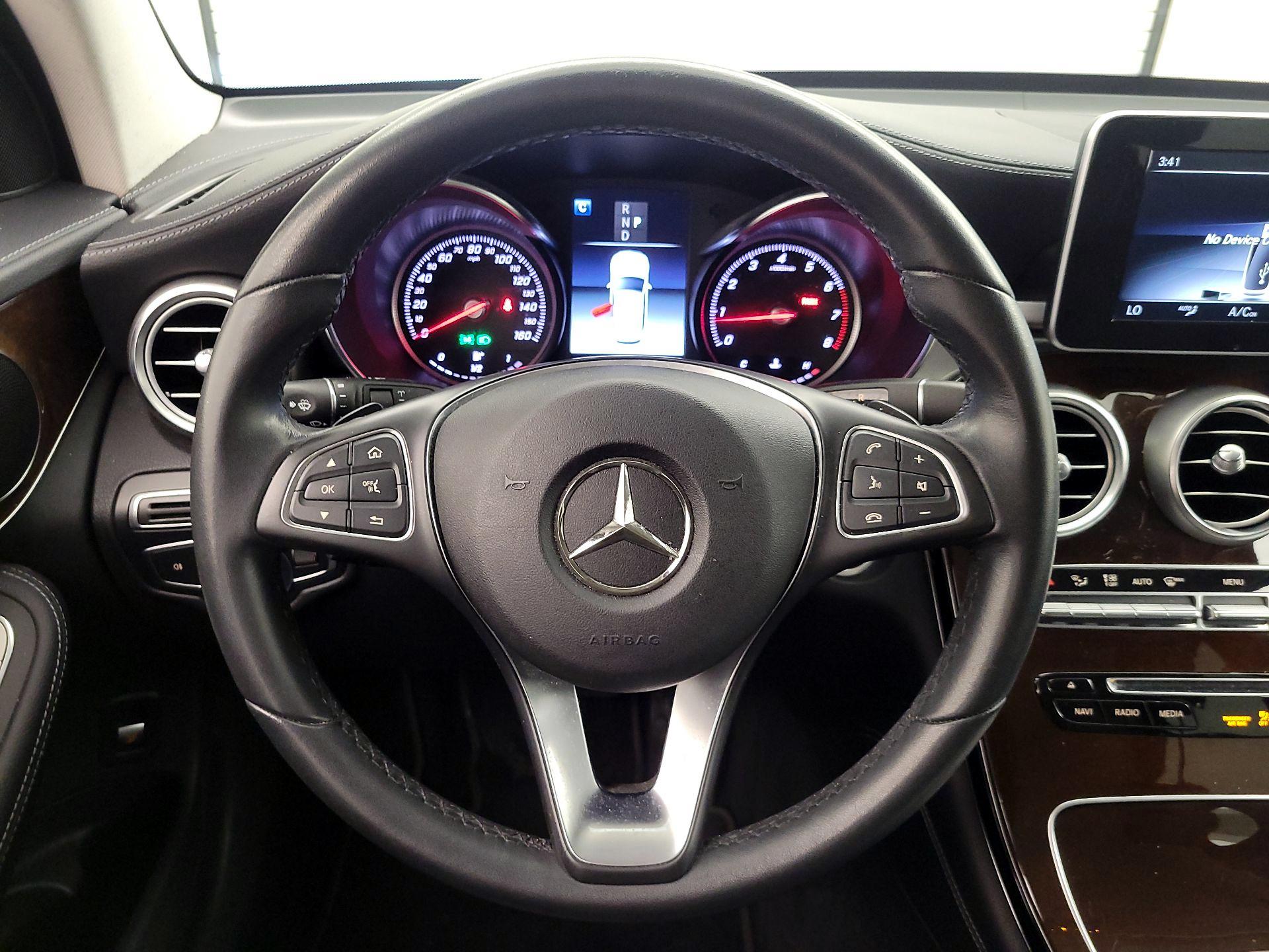 Thumbnail: 2018 Mercedes-Benz GLC - 10
