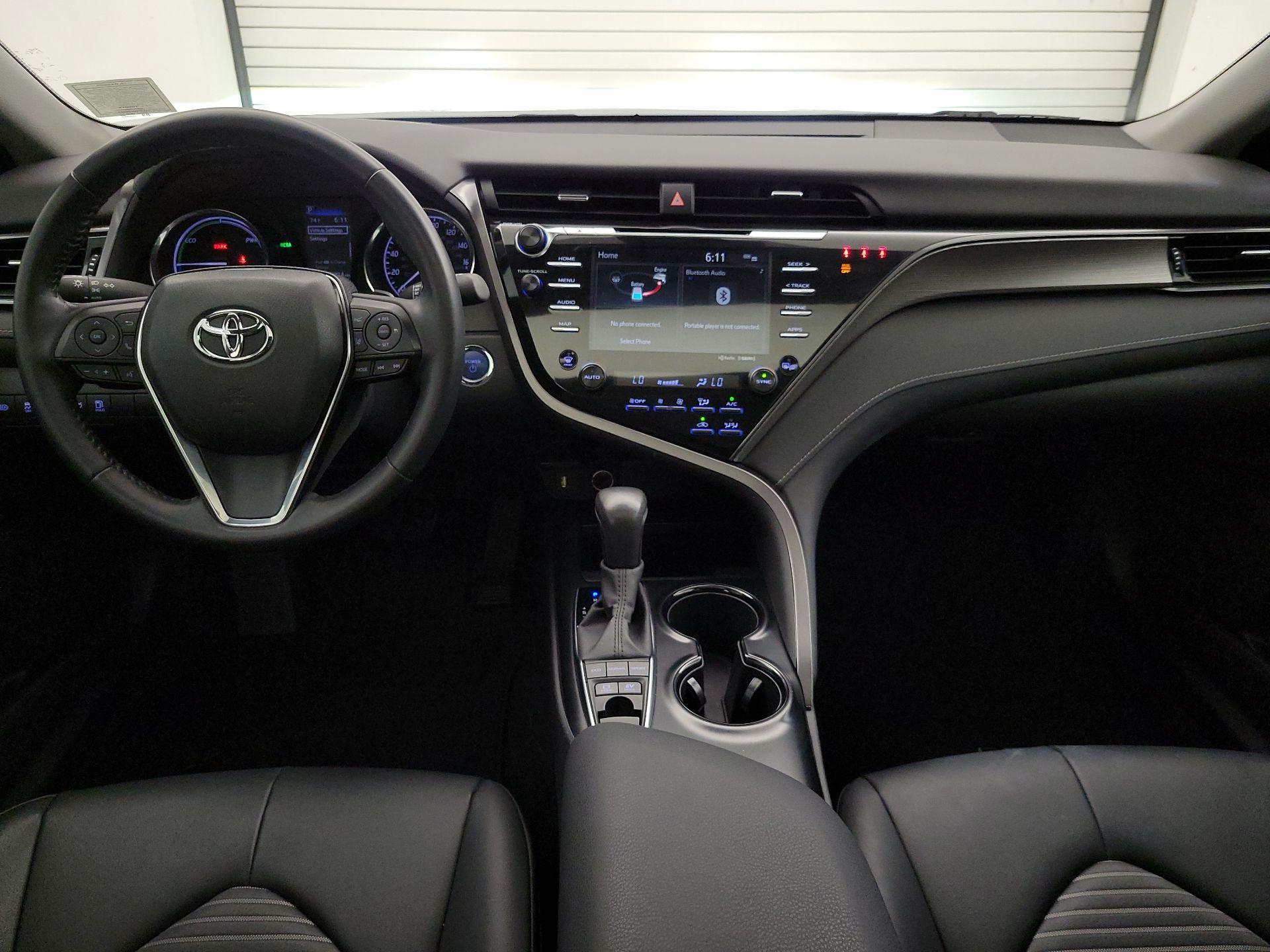 Thumbnail: 2020 Toyota Camry - 9