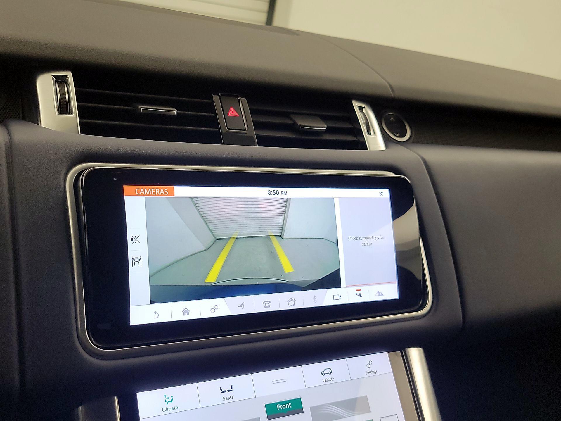 Thumbnail: 2020 Land Rover Range Rover Sport - 15