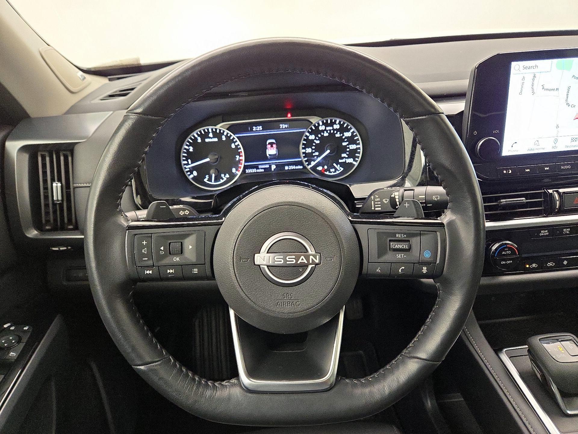 Thumbnail: 2023 Nissan Pathfinder - 10