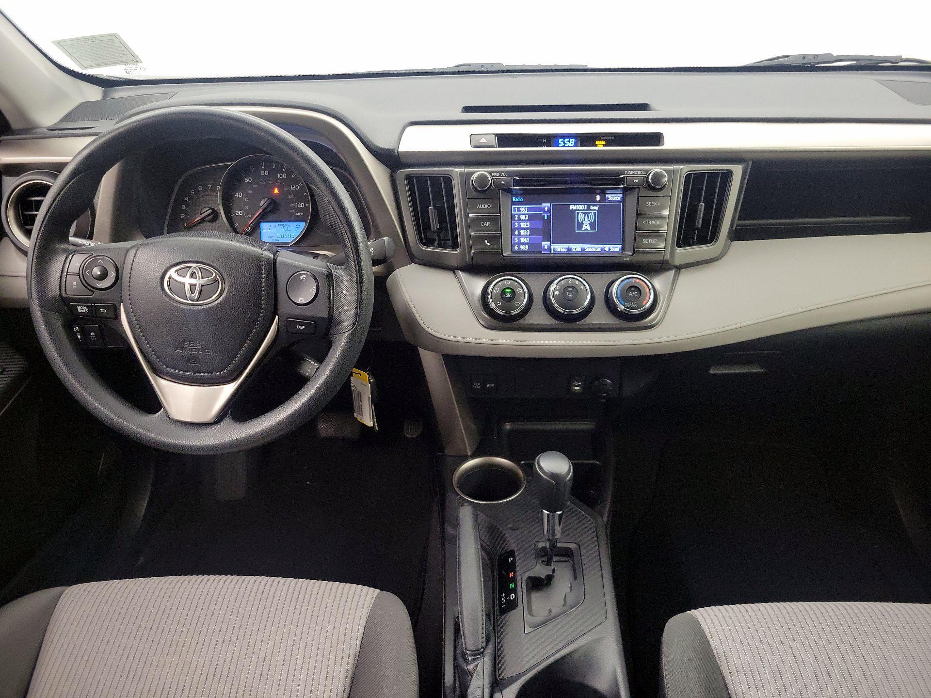 Thumbnail: 2014 Toyota RAV4 - 9
