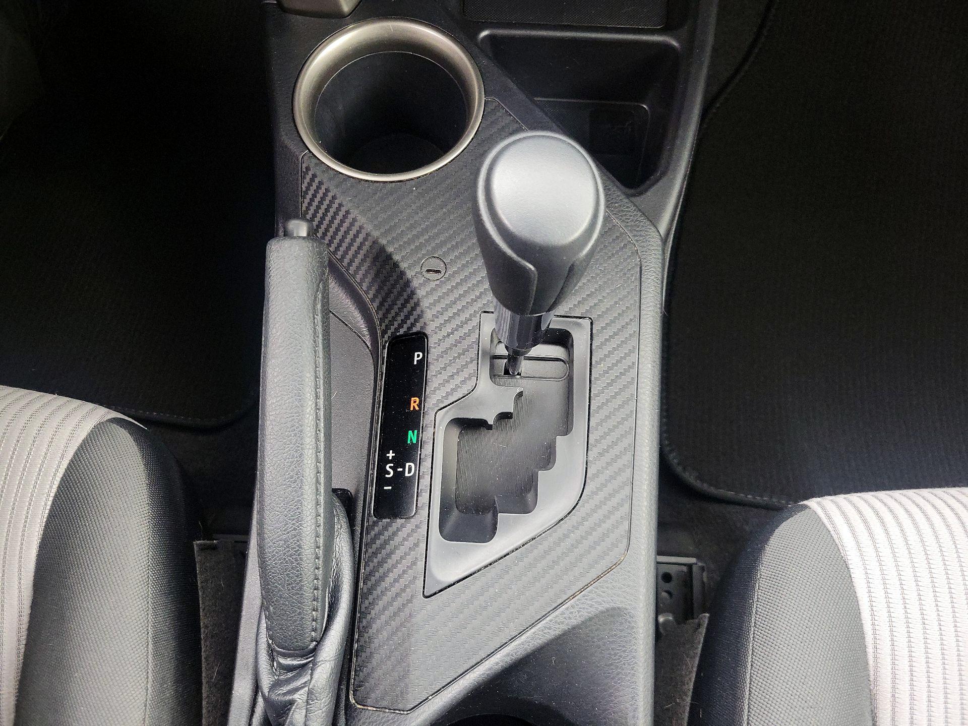 Thumbnail: 2014 Toyota RAV4 - 17