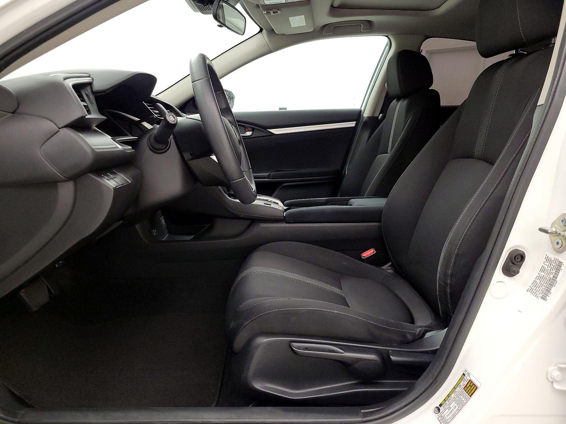 Thumbnail: 2016 Honda Civic - 11
