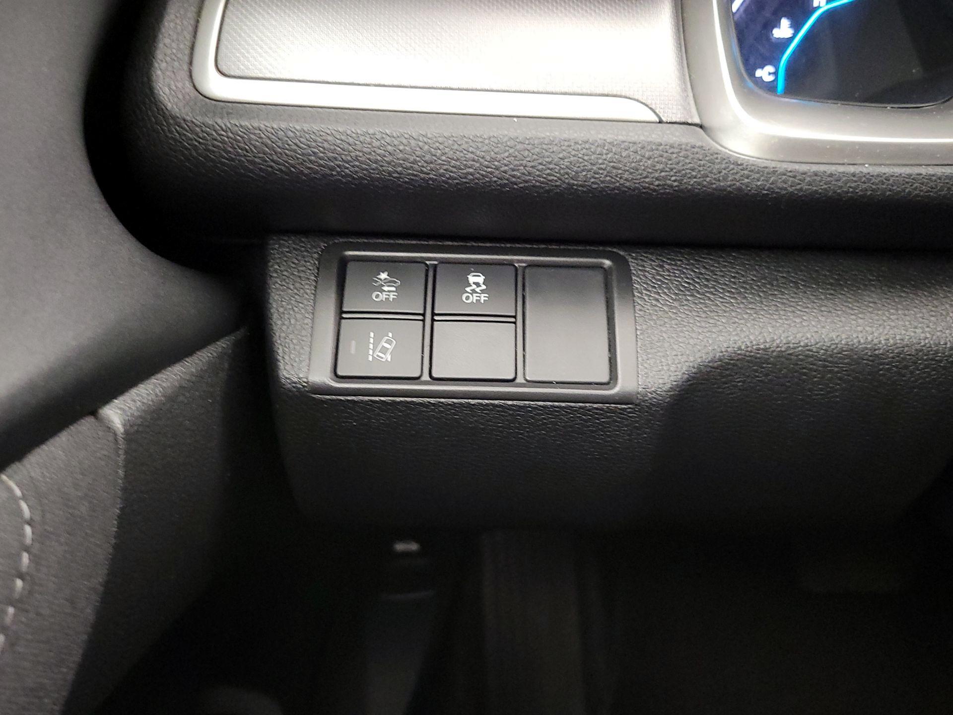 Thumbnail: 2016 Honda Civic - 13